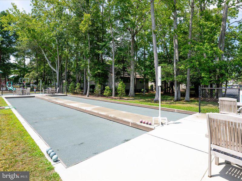 SEA COLONY EAST - Residential