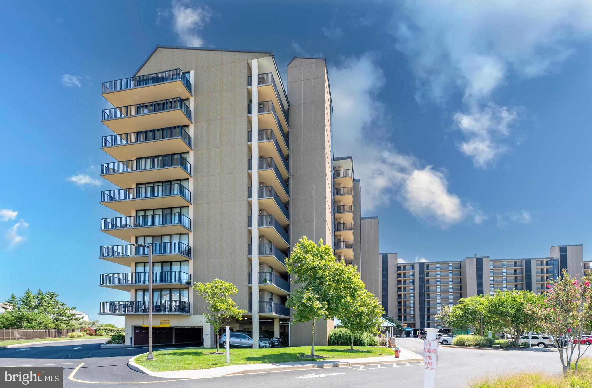 SEA COLONY EAST - Residential