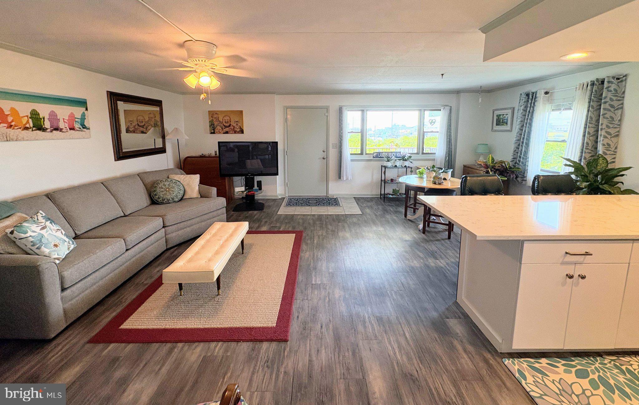14 68TH STREET 305