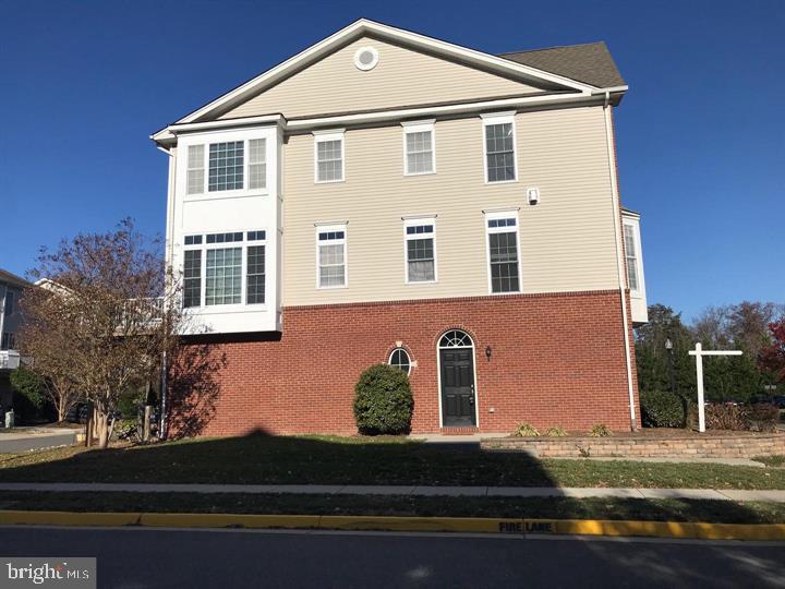 25109 GUNNERY SQUARE