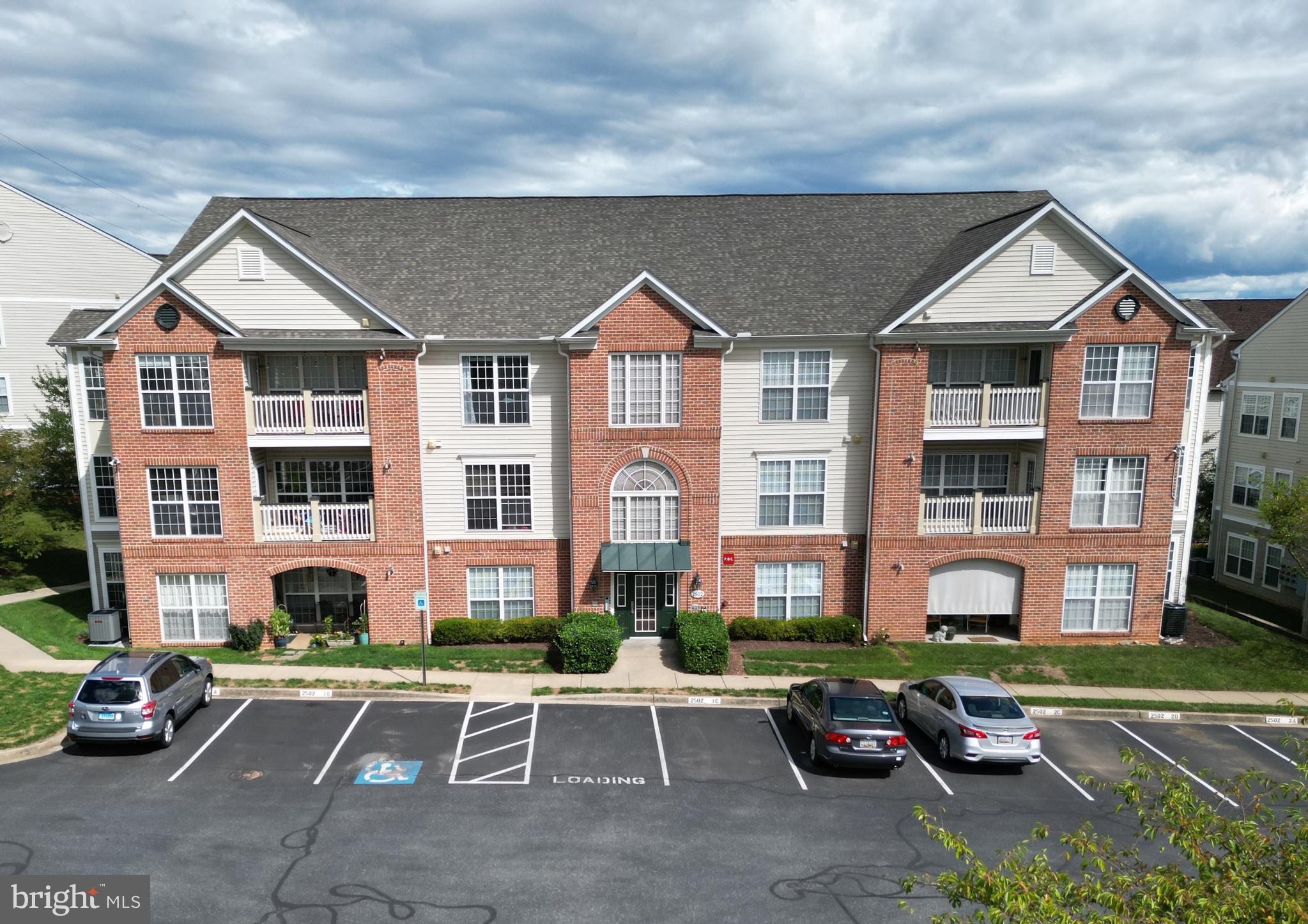 RIDGEVIEW III - Residential