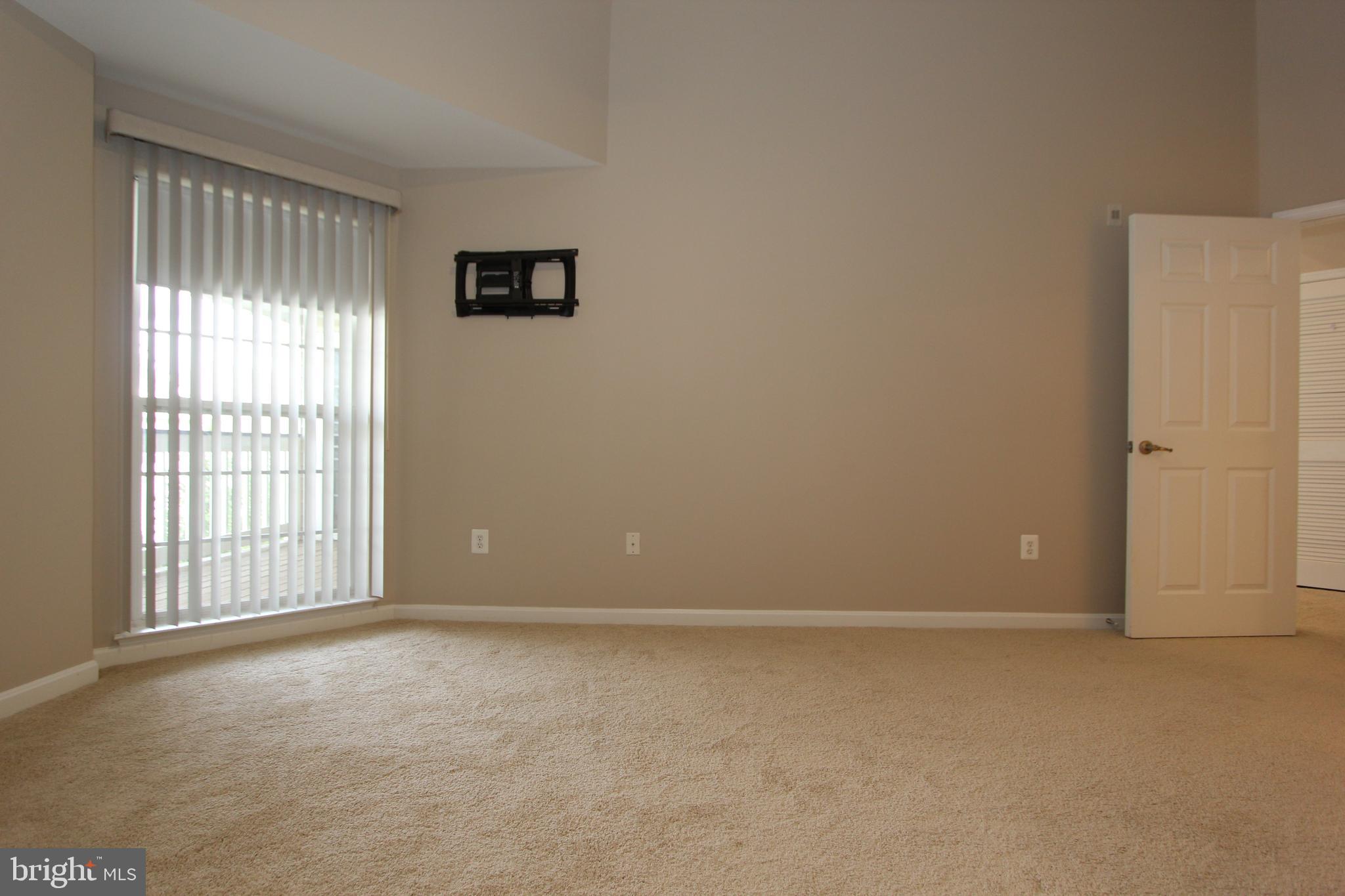 RIDGEVIEW III - Residential