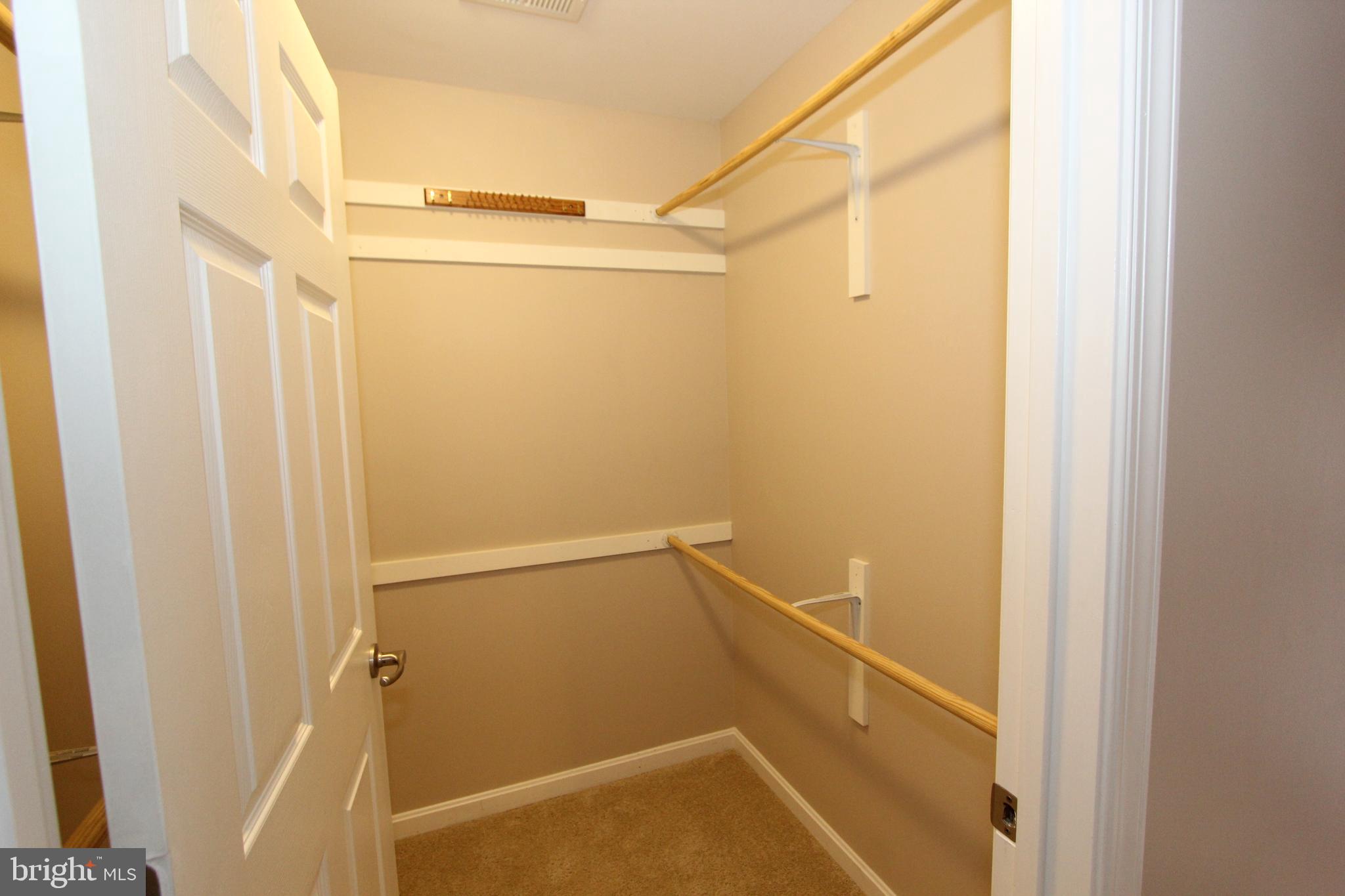 RIDGEVIEW III - Residential