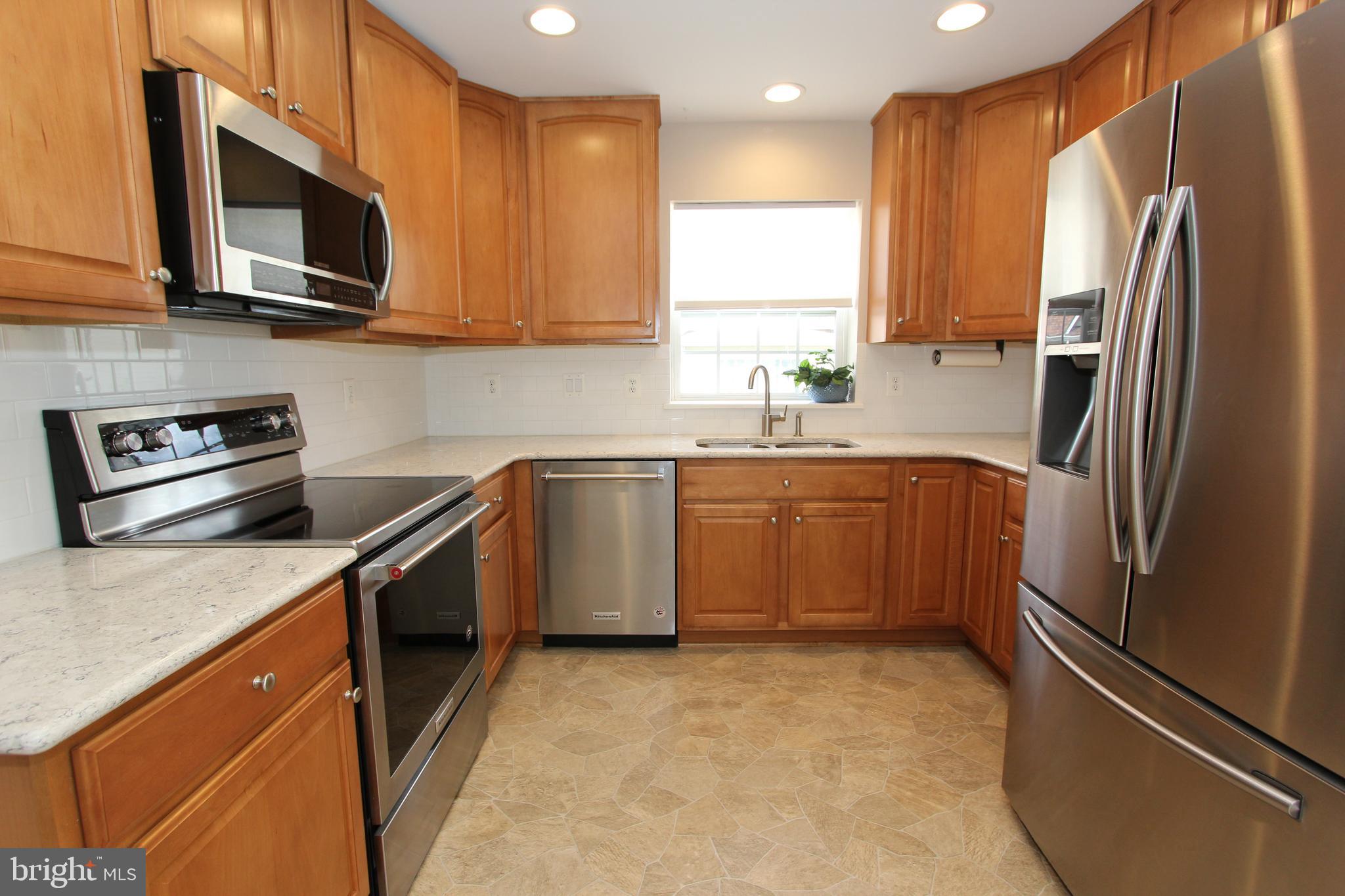 RIDGEVIEW III - Residential