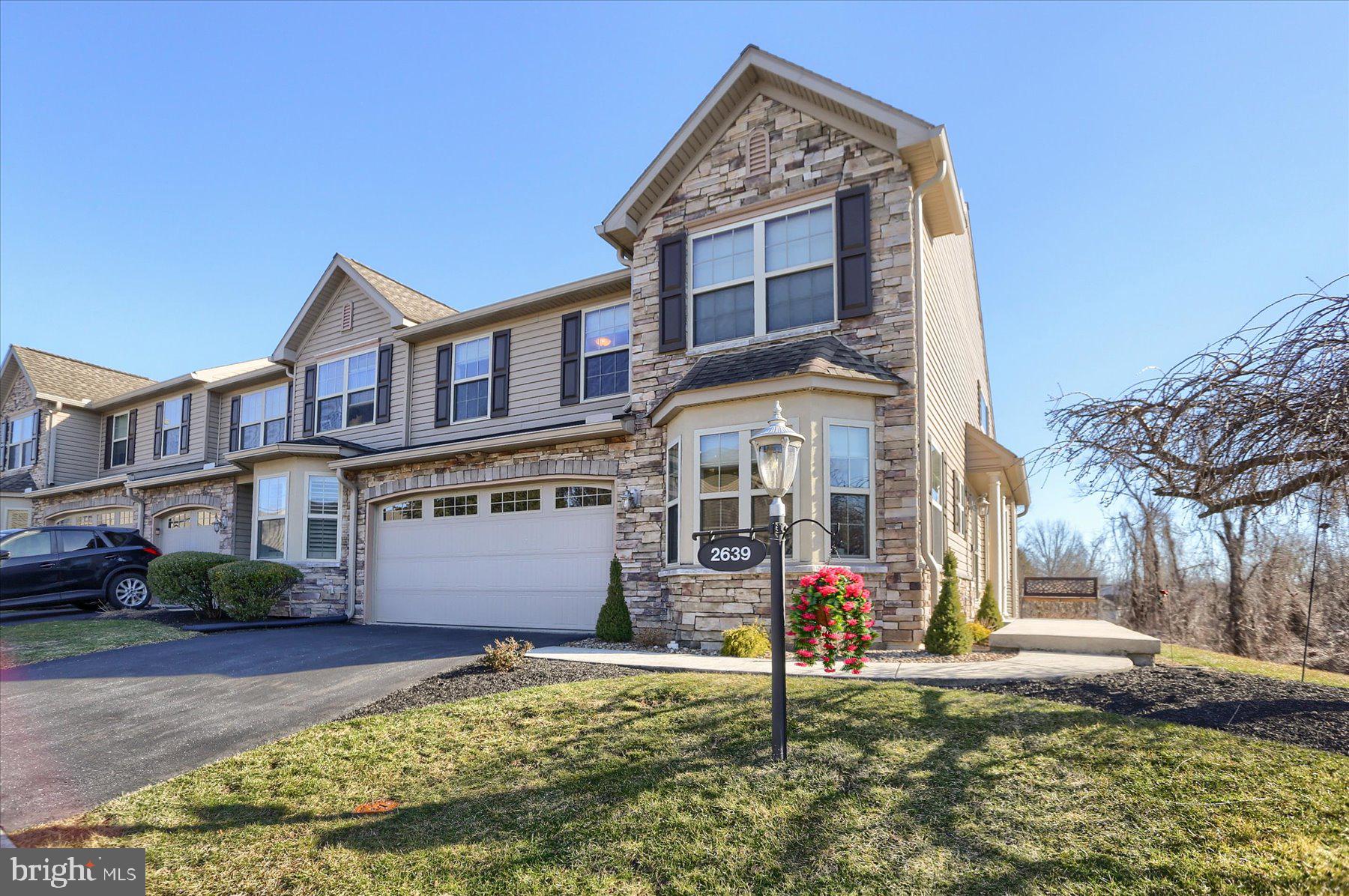 2639 AMANDA DRIVE 32