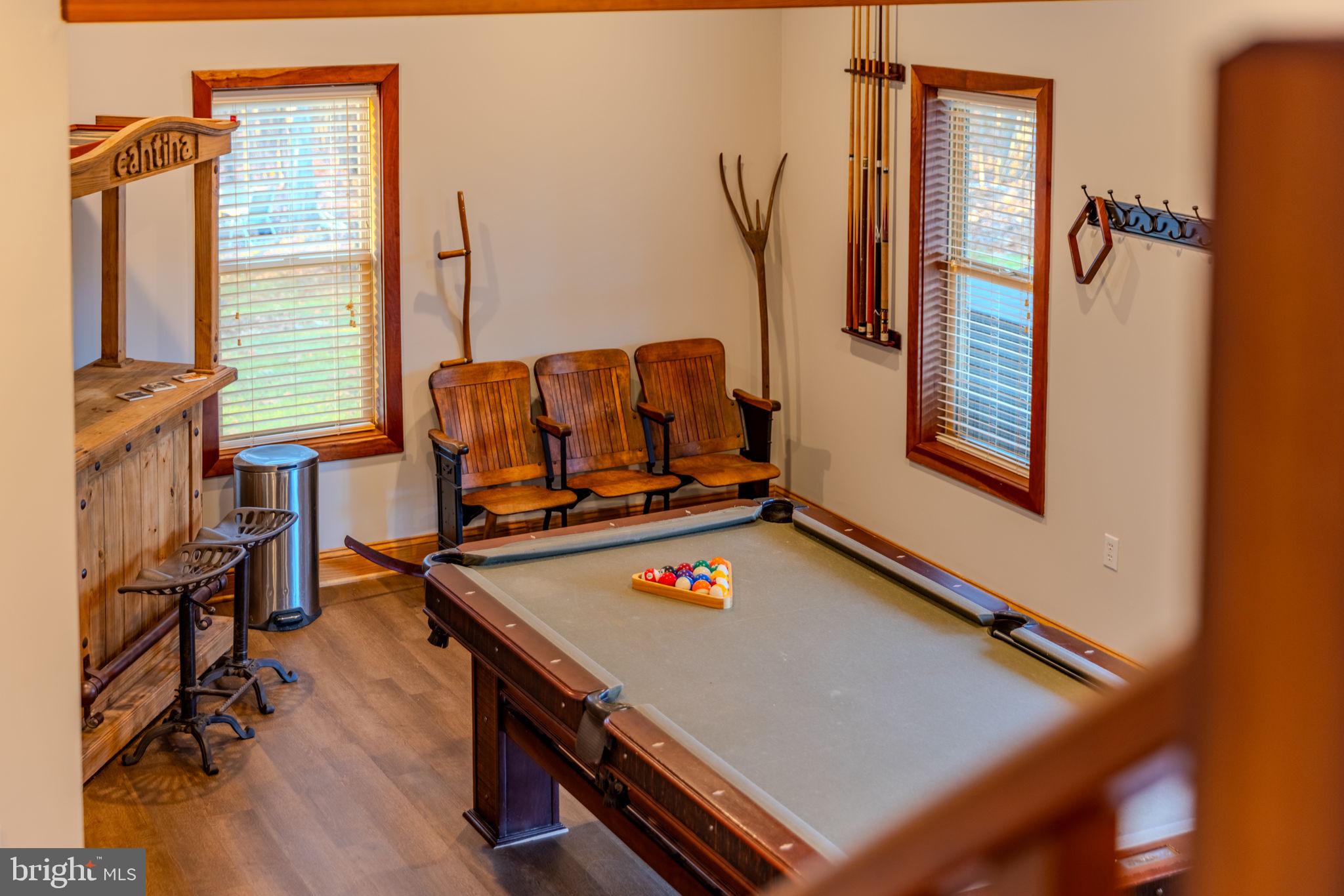 THE VIEW - Residential