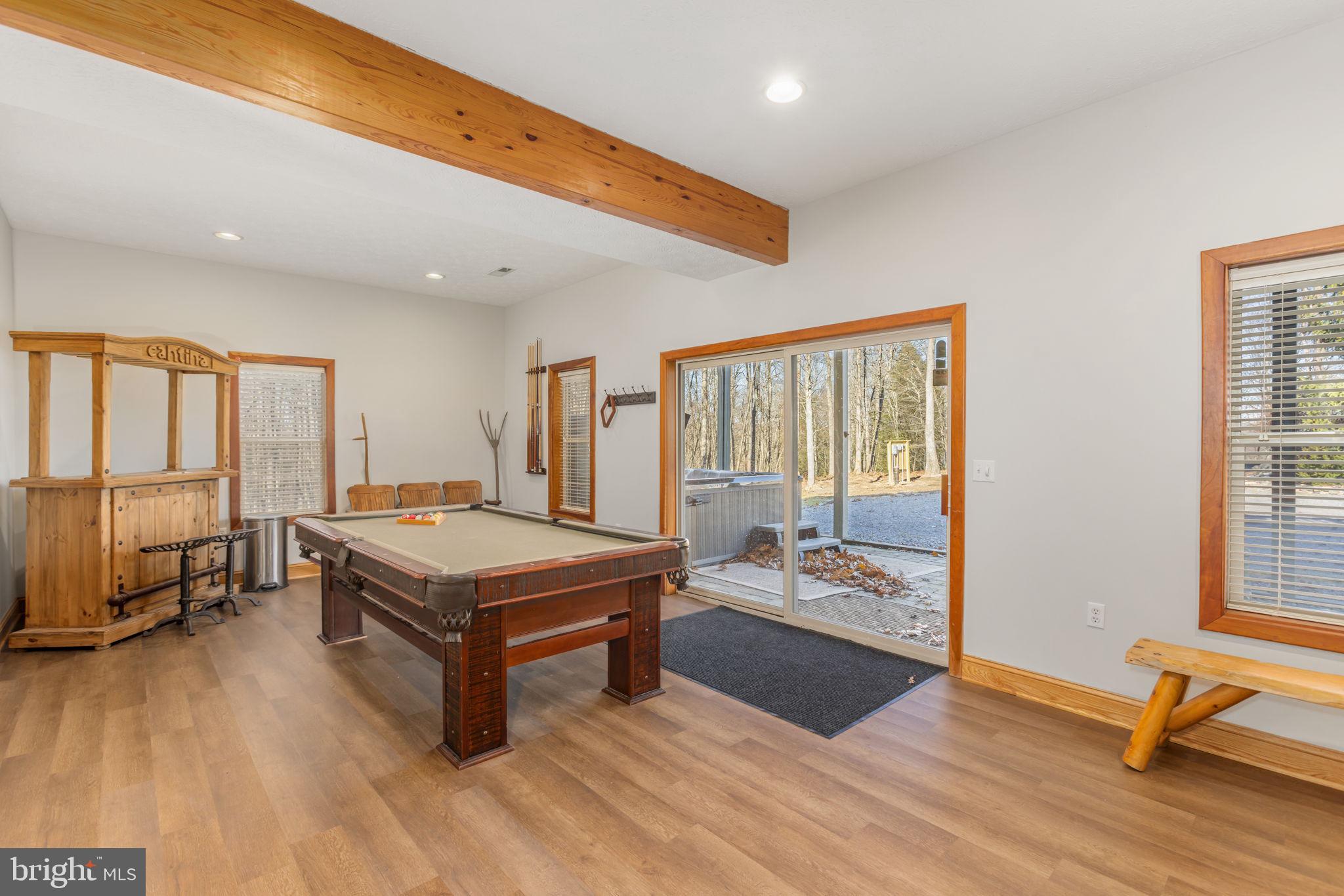 THE VIEW - Residential