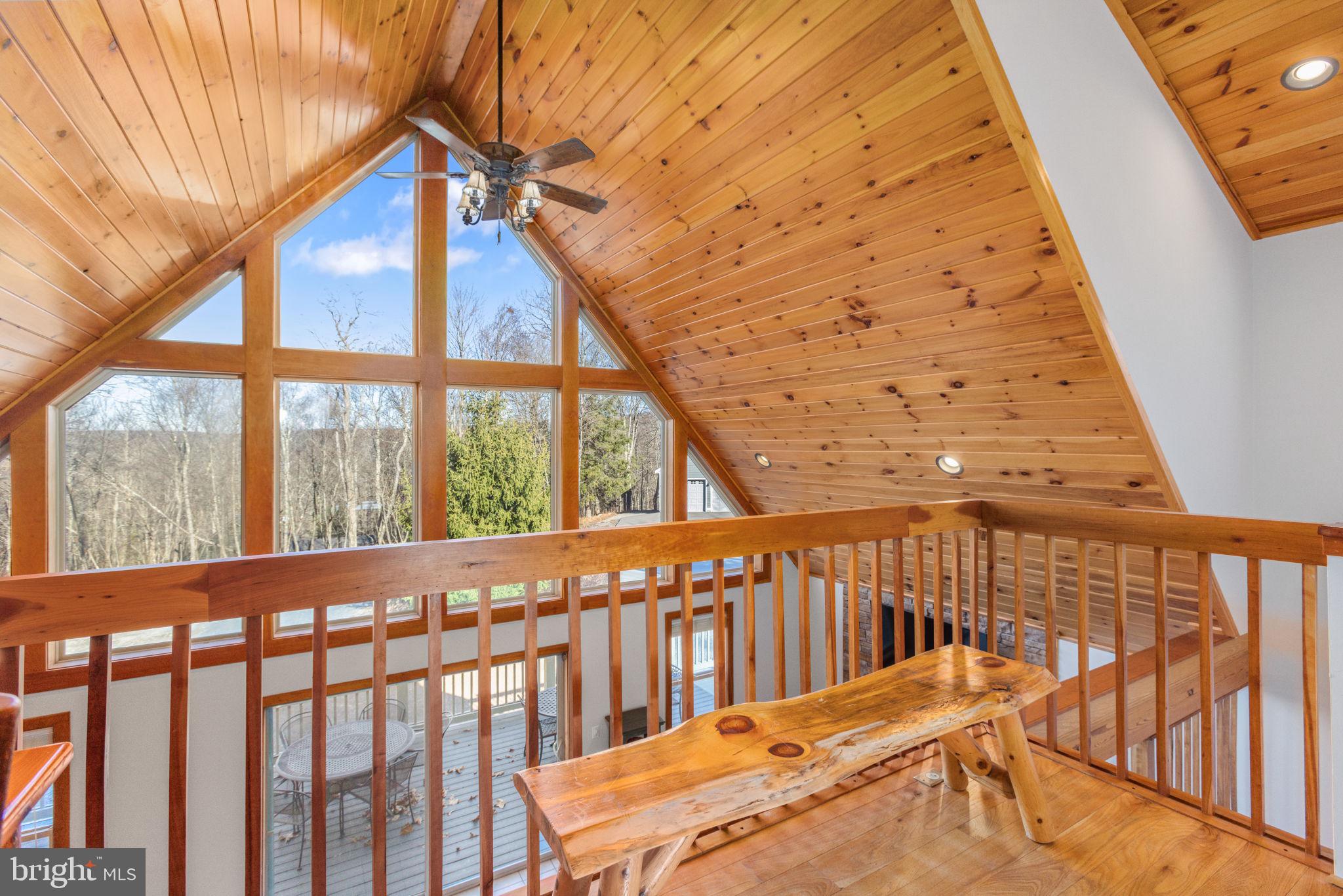 THE VIEW - Residential