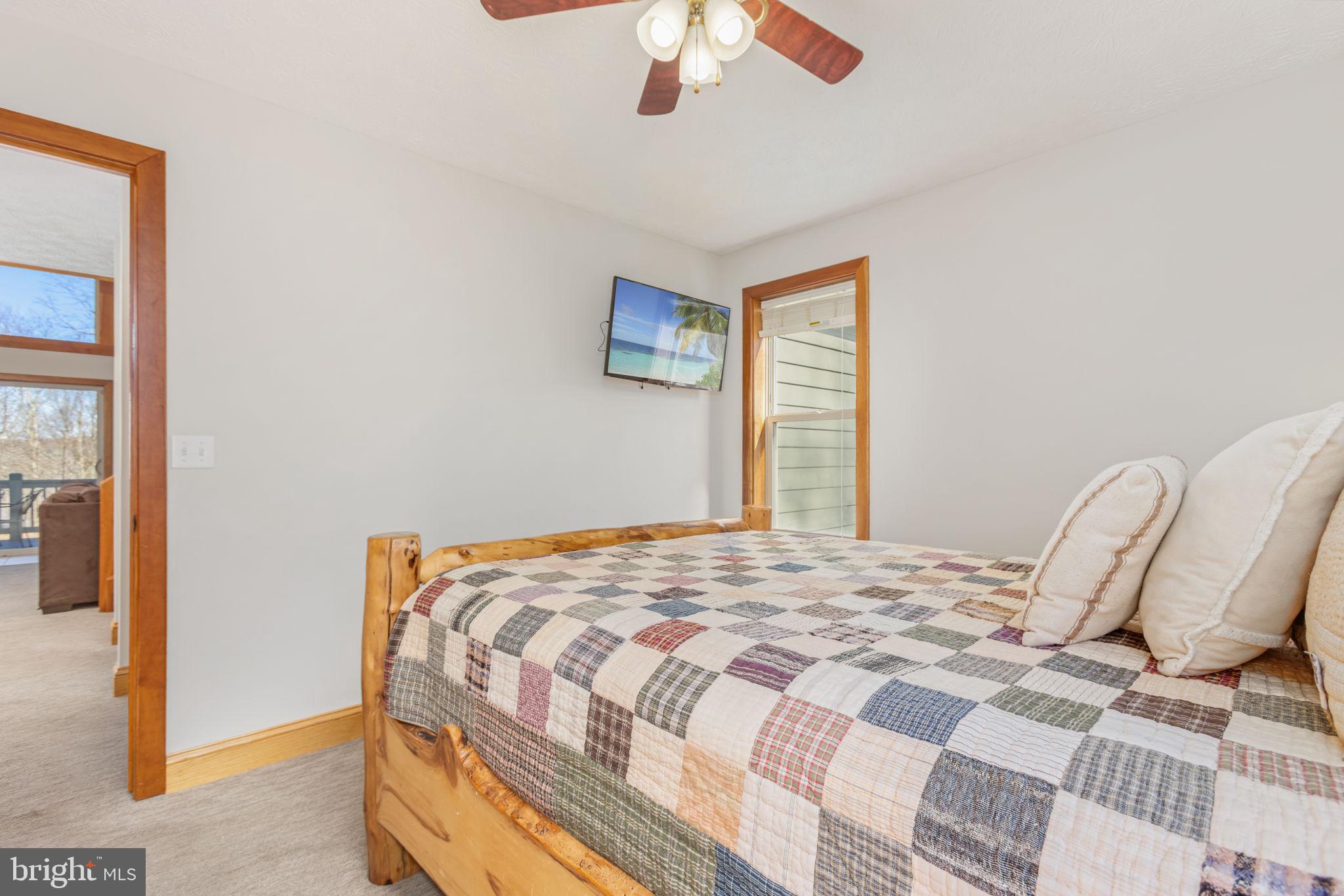 THE VIEW - Residential