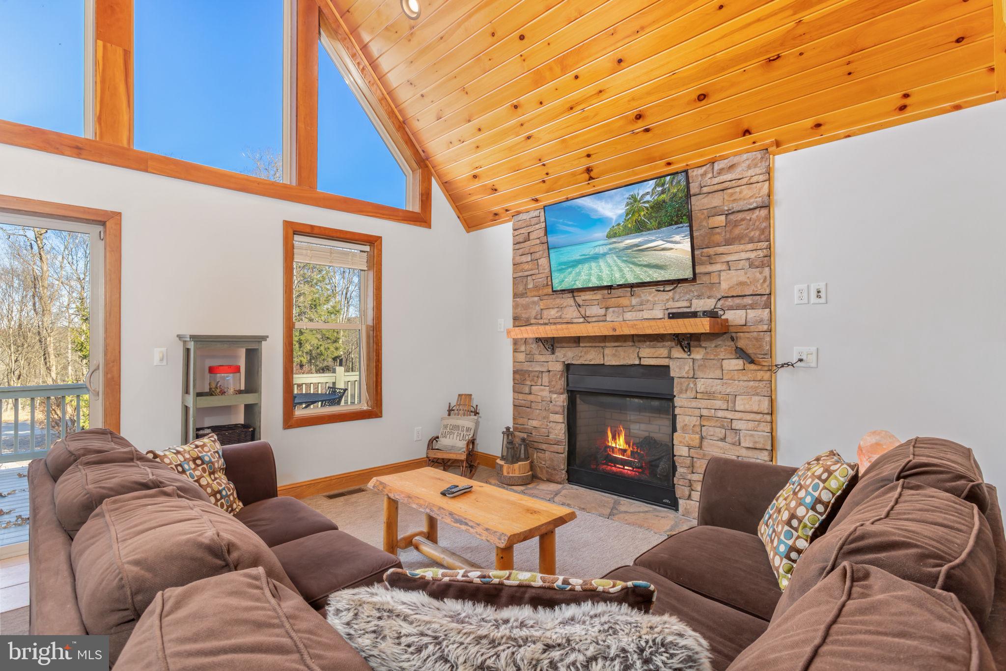 THE VIEW - Residential