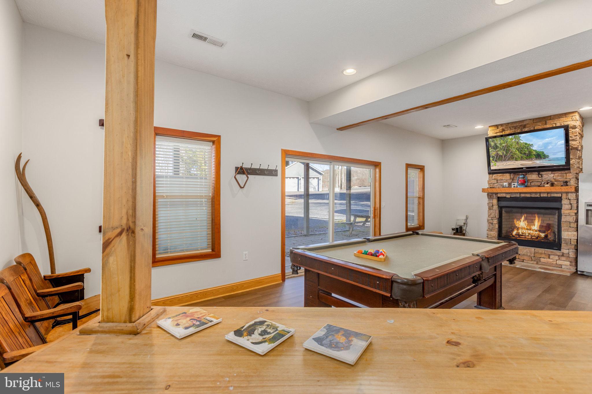 THE VIEW - Residential