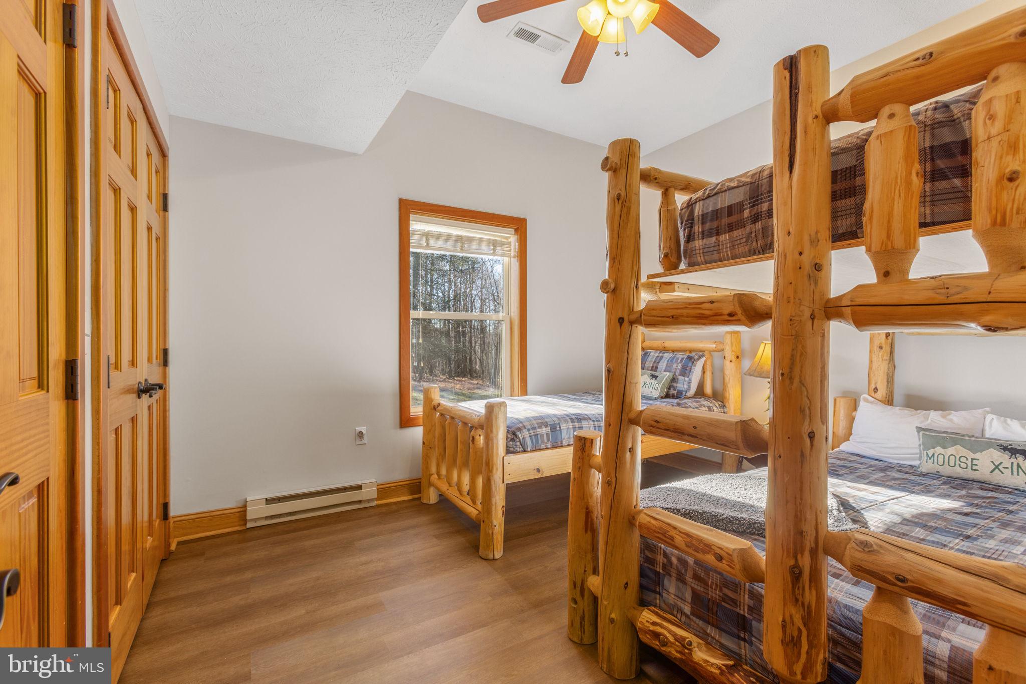 THE VIEW - Residential