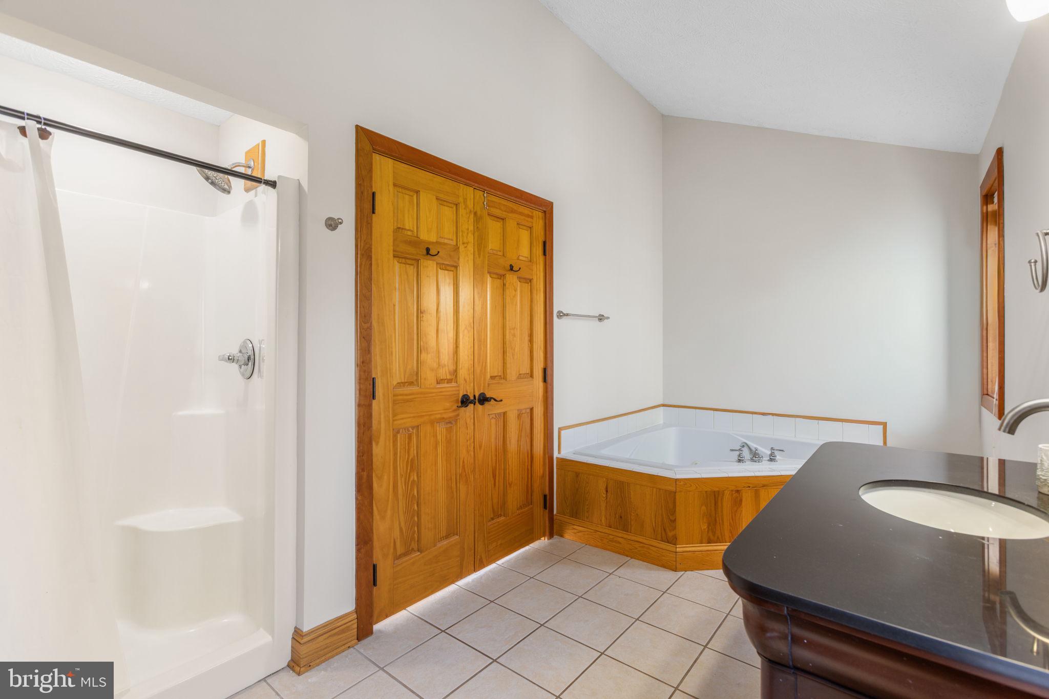 THE VIEW - Residential