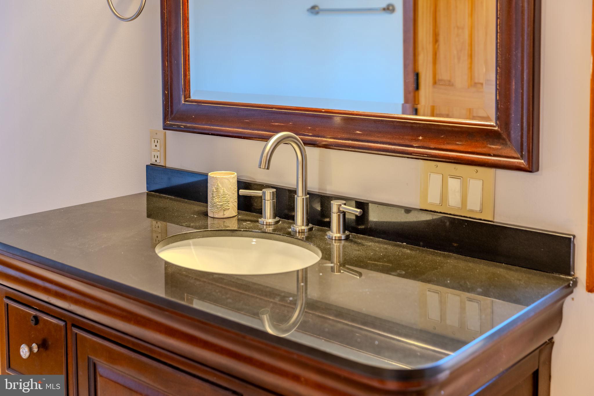 THE VIEW - Residential