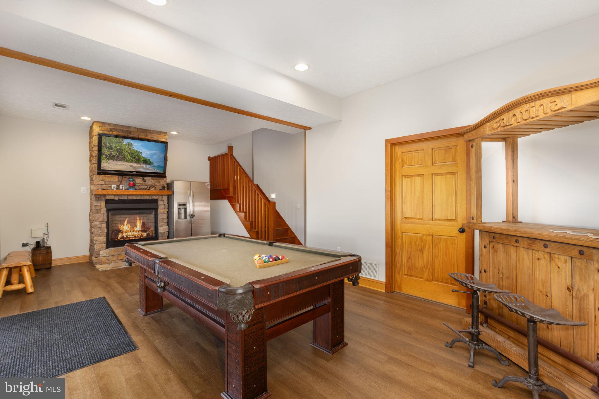 THE VIEW - Residential