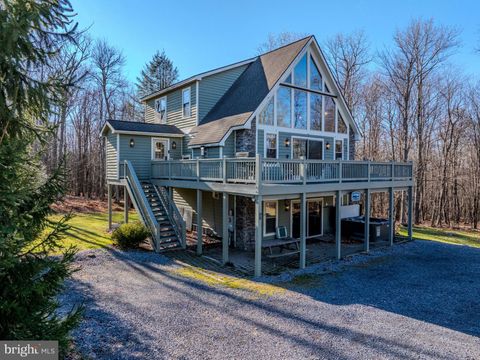 220 WOODLANDS HILL LANE OAKLAND MD 21550