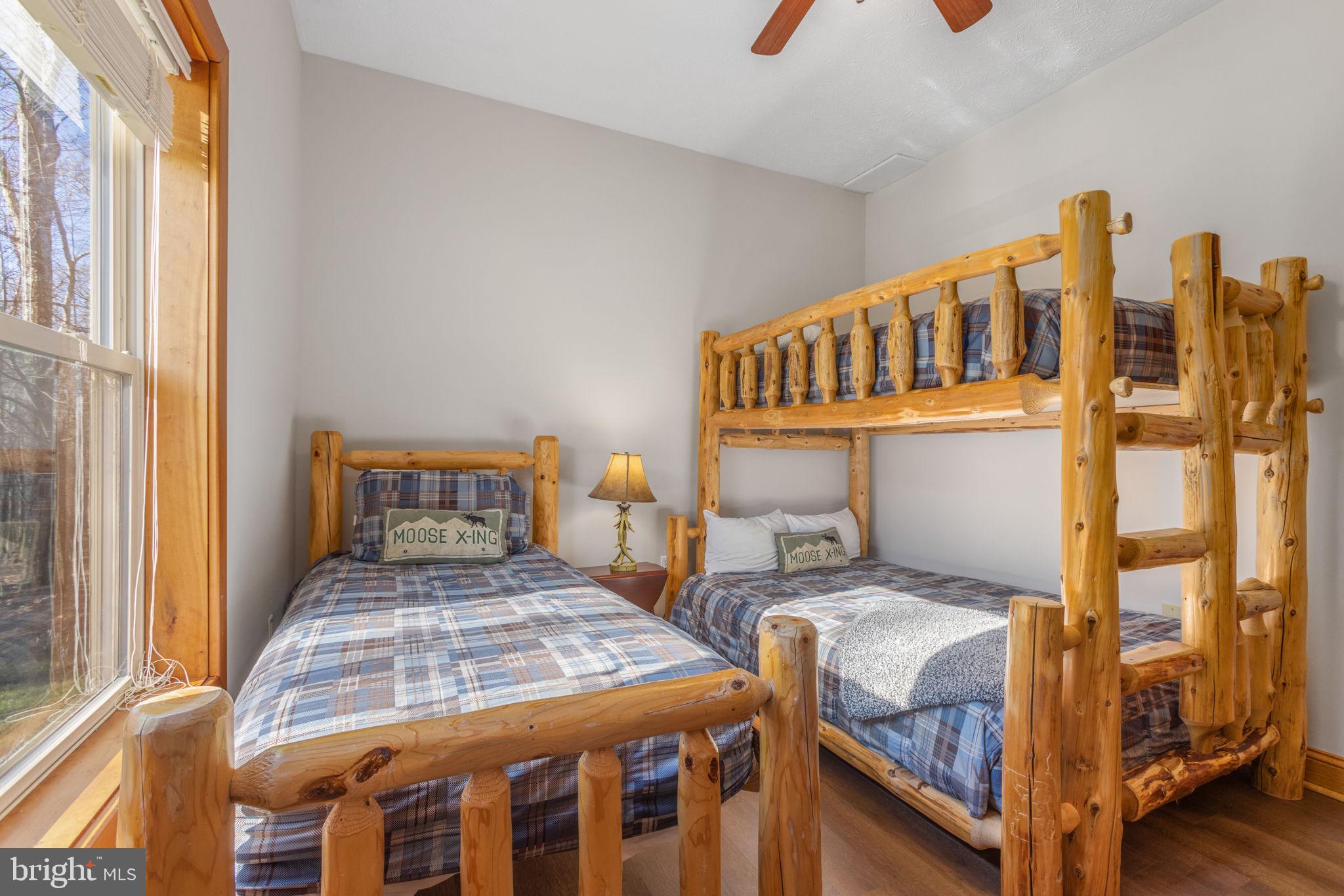 THE VIEW - Residential