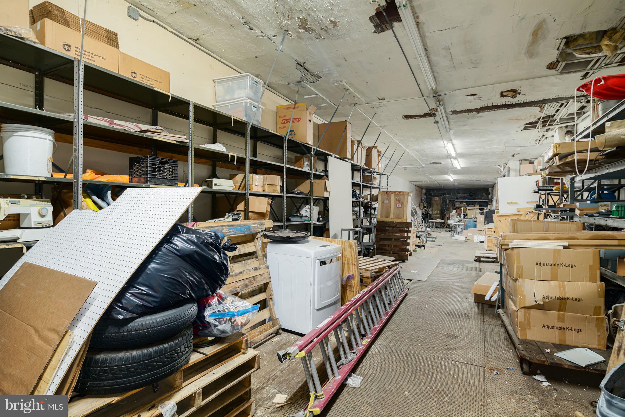 NORTHERN LIBERTIES - Commercial Sale