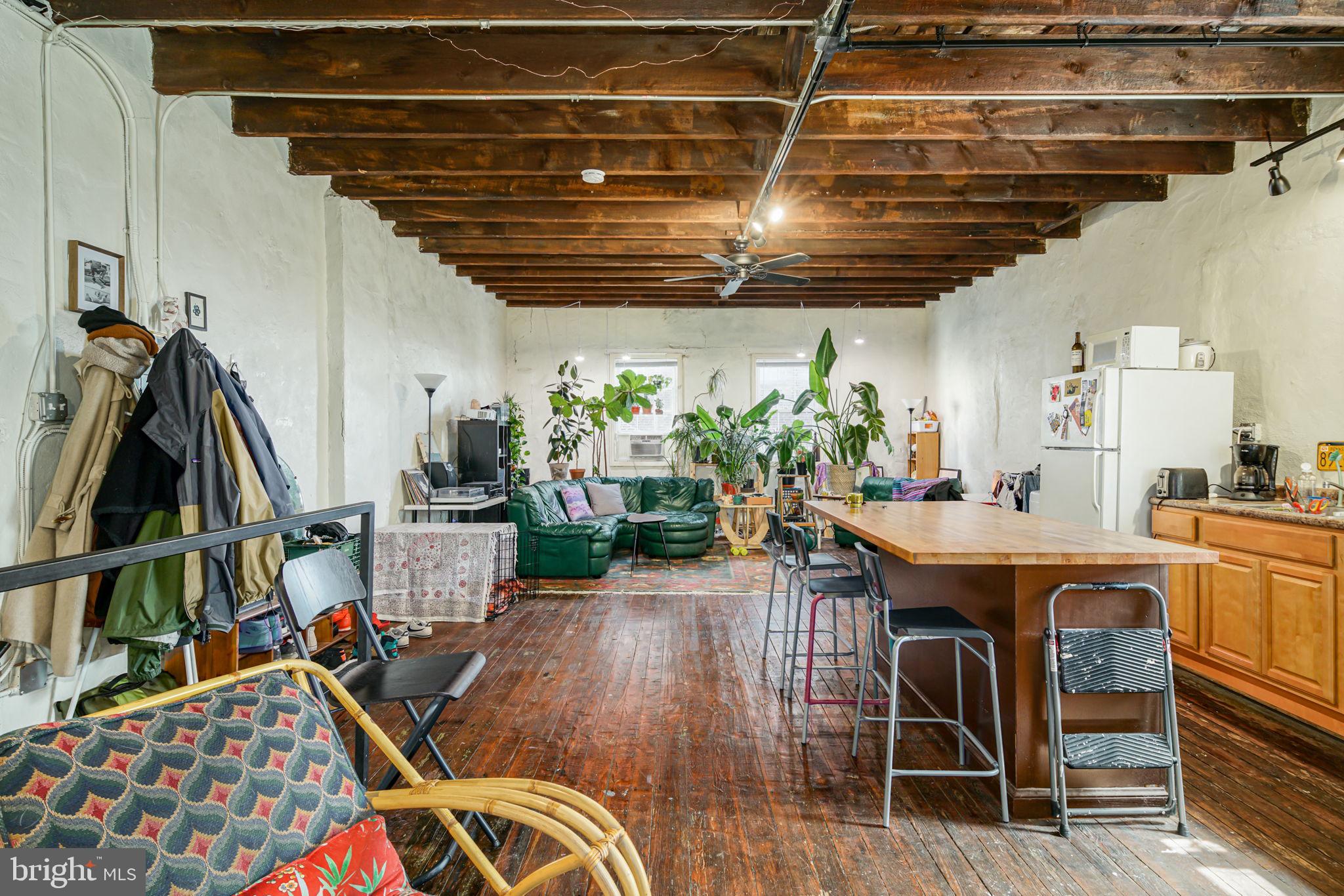 NORTHERN LIBERTIES - Commercial Sale