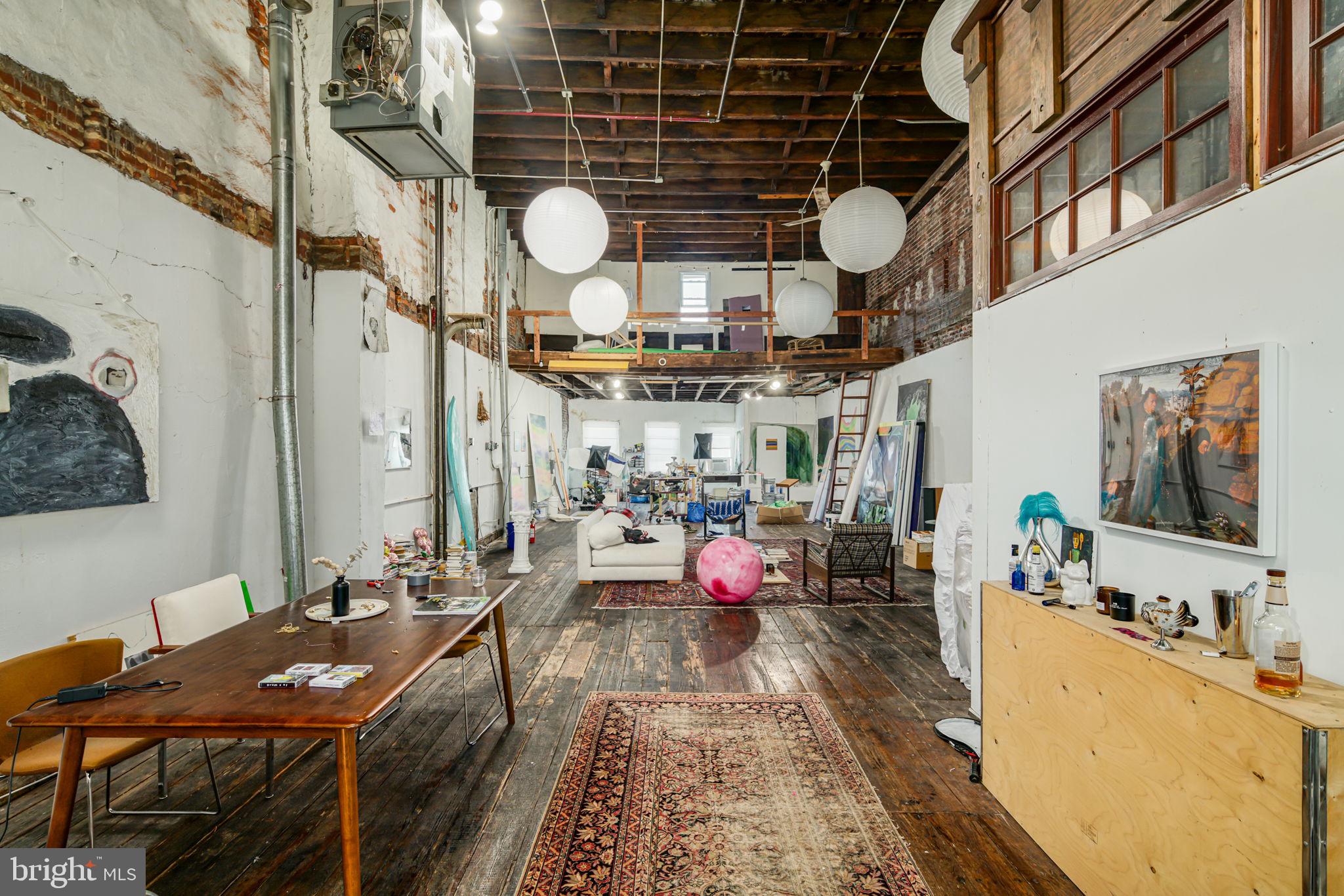 NORTHERN LIBERTIES - Commercial Sale