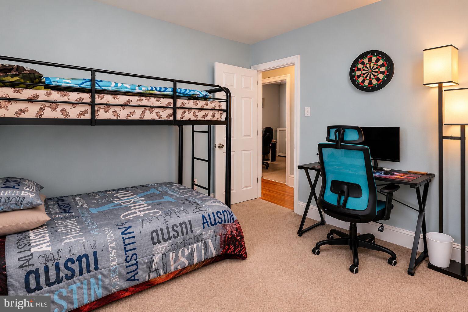 ROSLYN - Residential