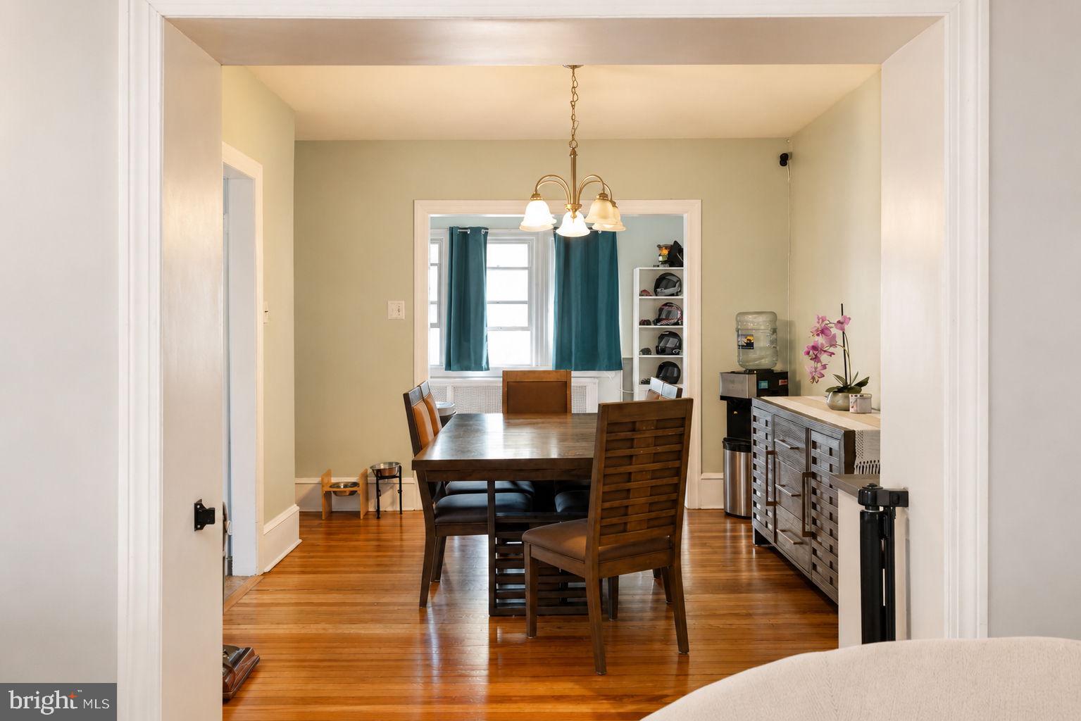 ROSLYN - Residential