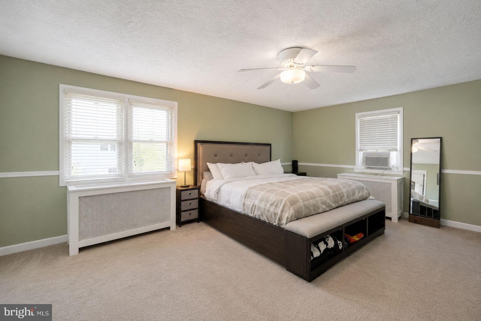 ROSLYN - Residential