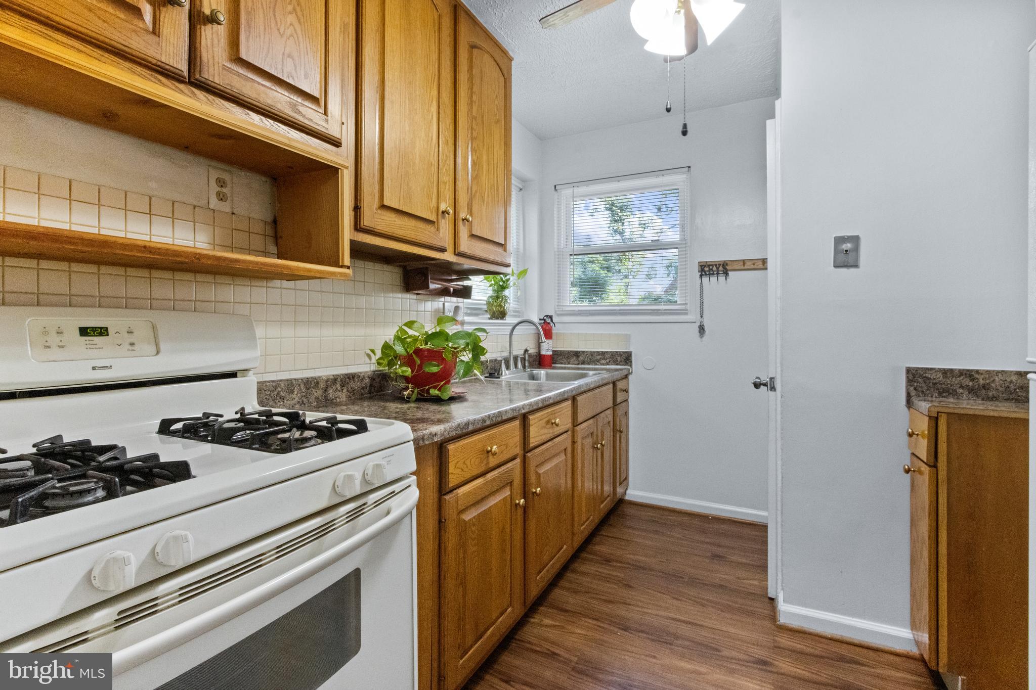 OXON RUN HILLS - Residential