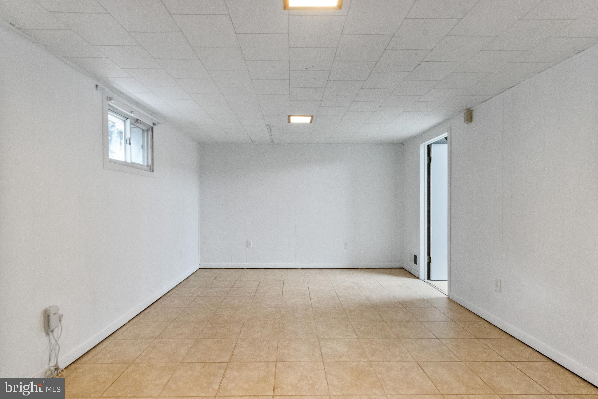 OXON RUN HILLS - Residential