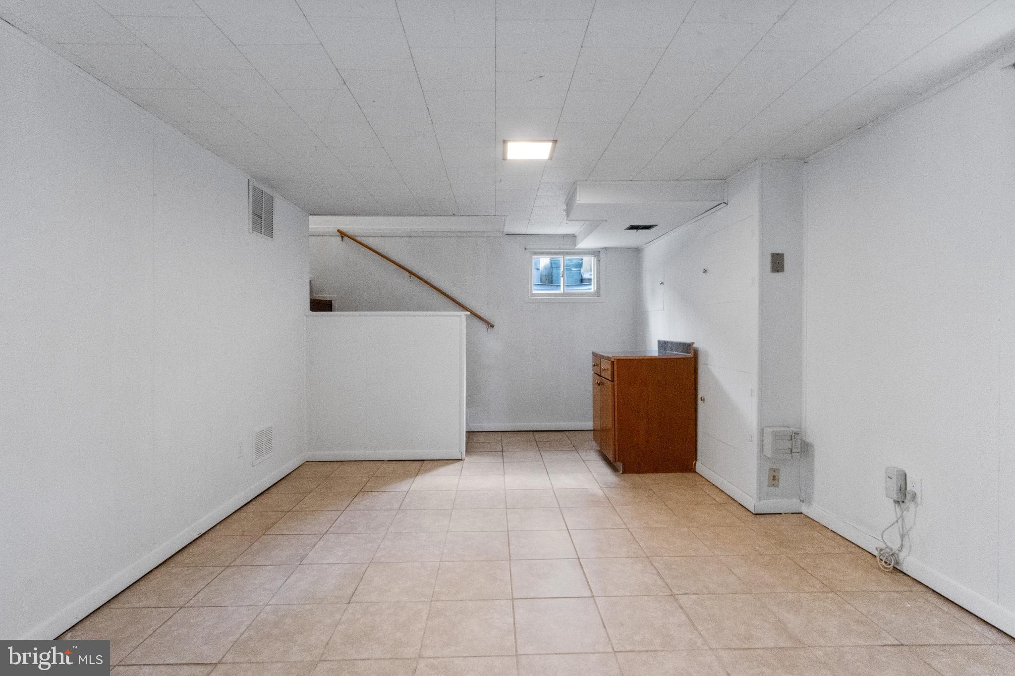 OXON RUN HILLS - Residential