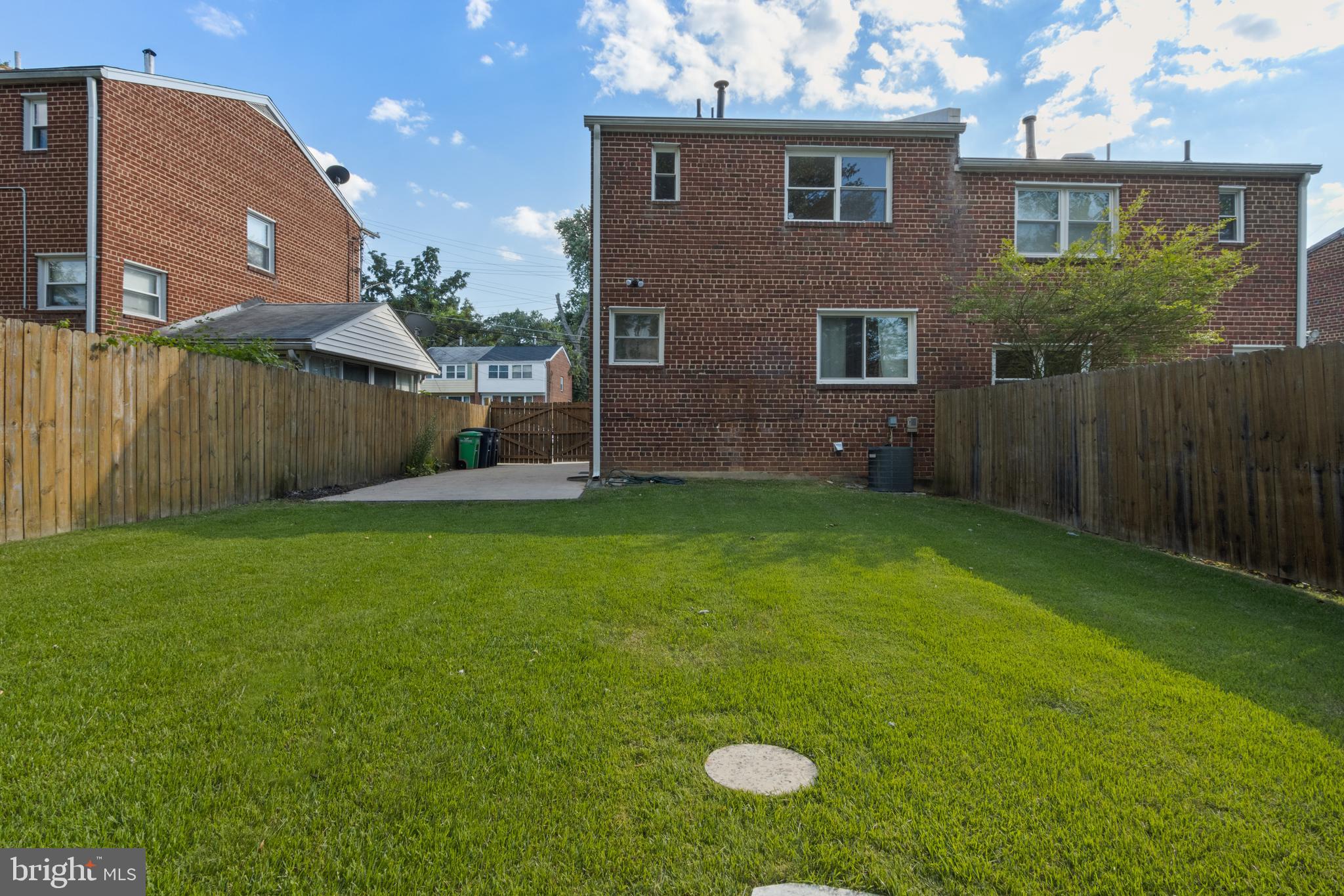 OXON RUN HILLS - Residential