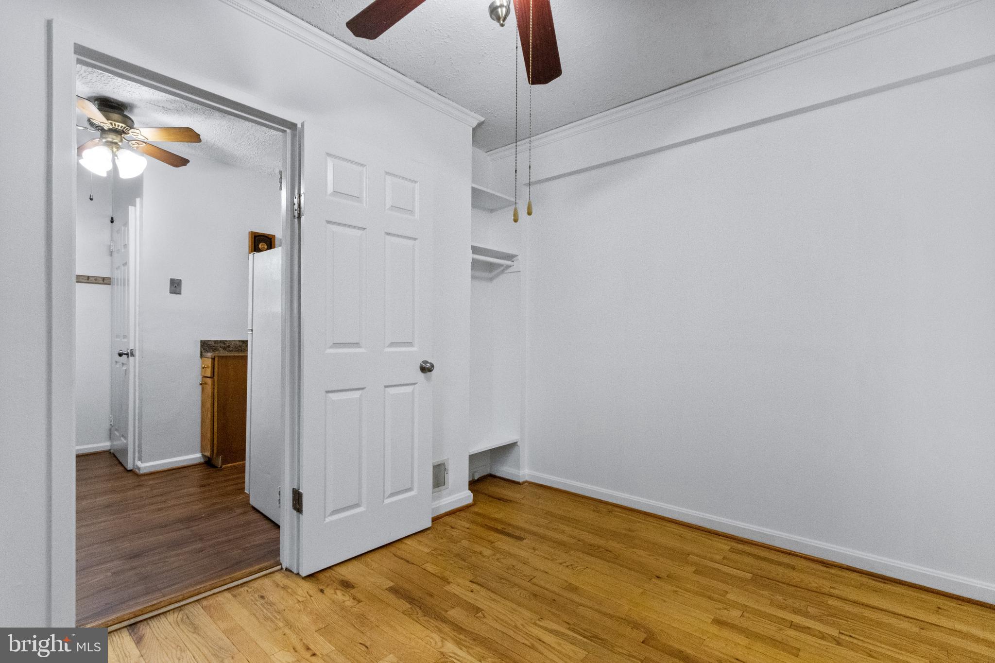 OXON RUN HILLS - Residential