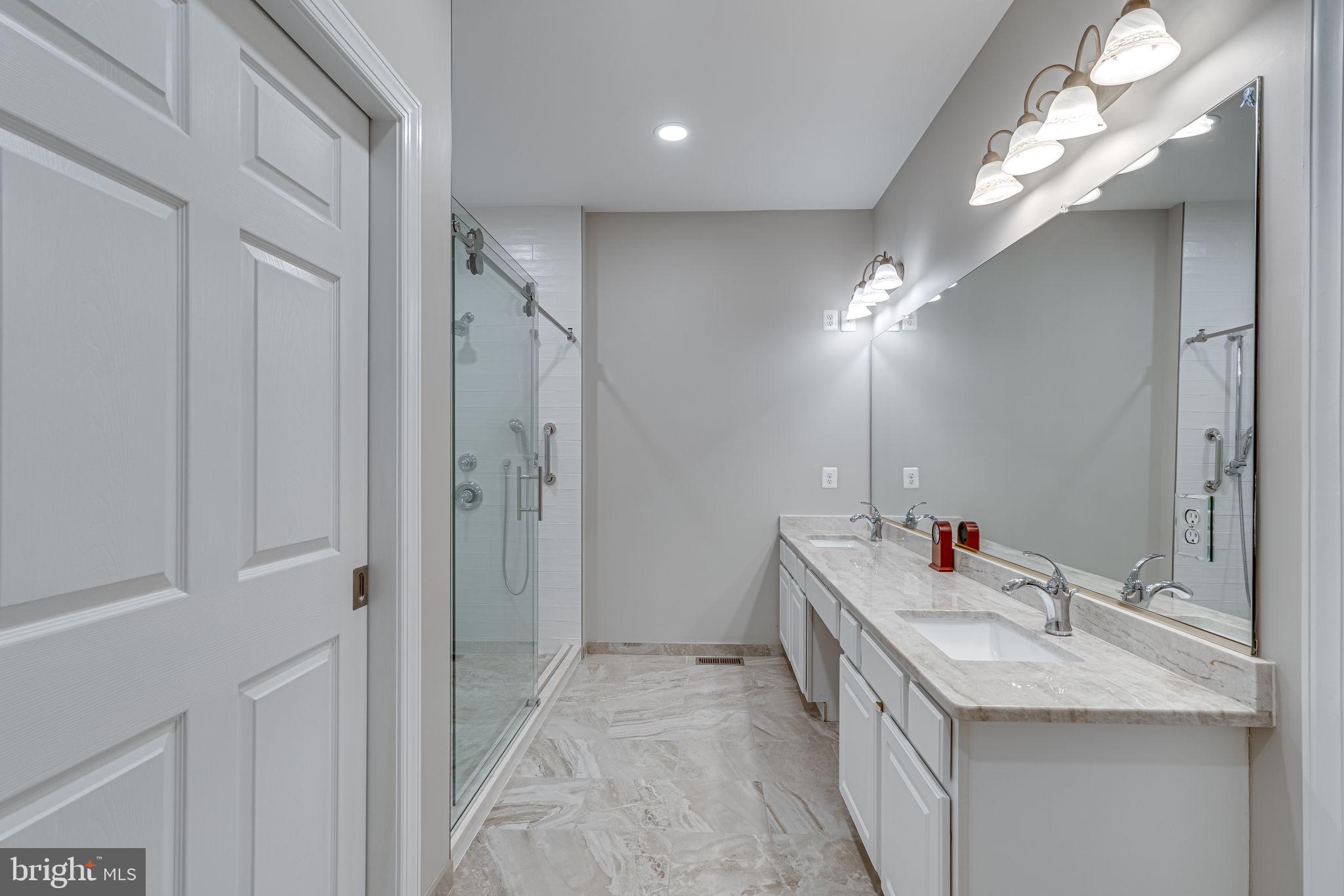 NATCHEZ - Residential