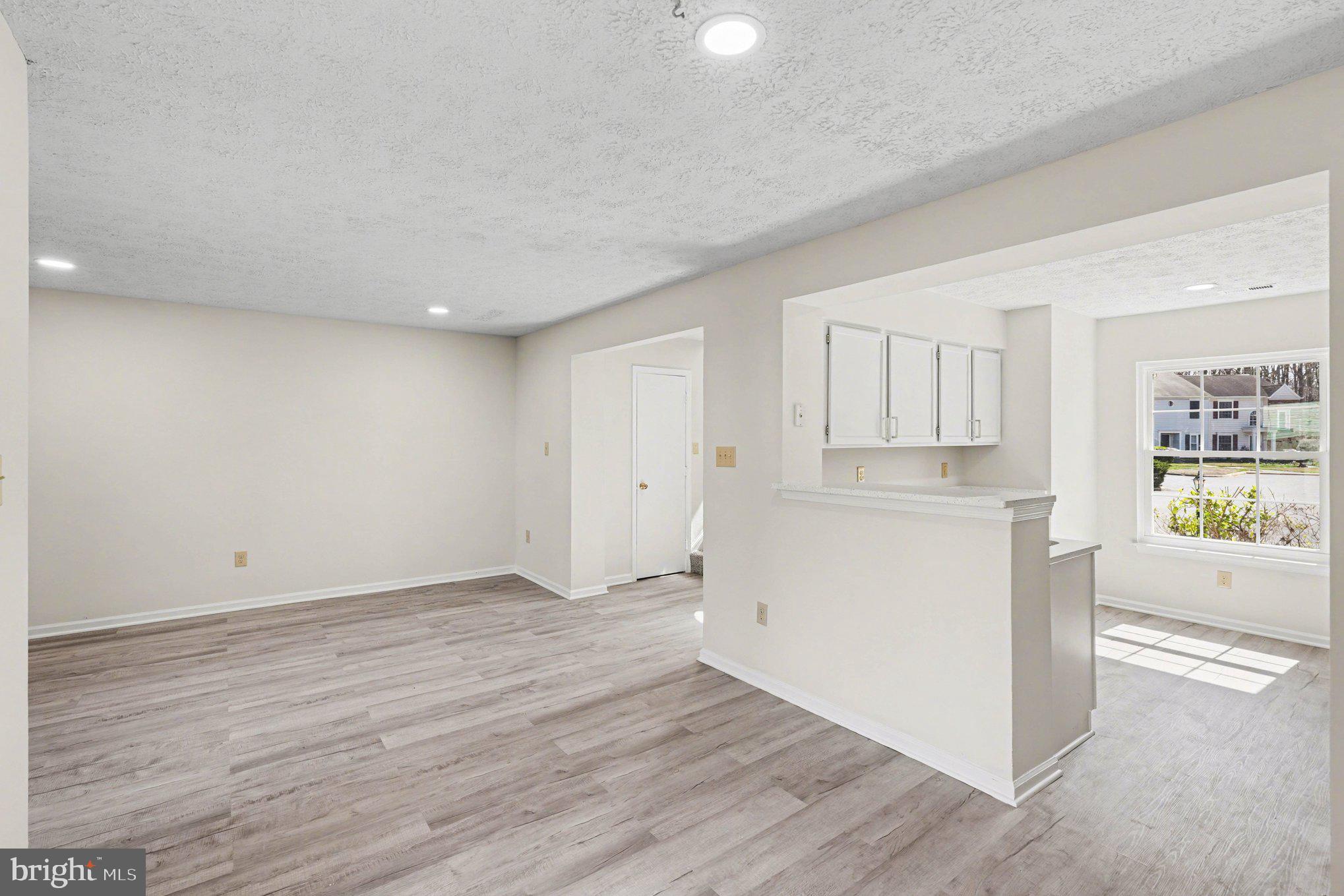 VILLAGES OF SALEM STATION - Residential