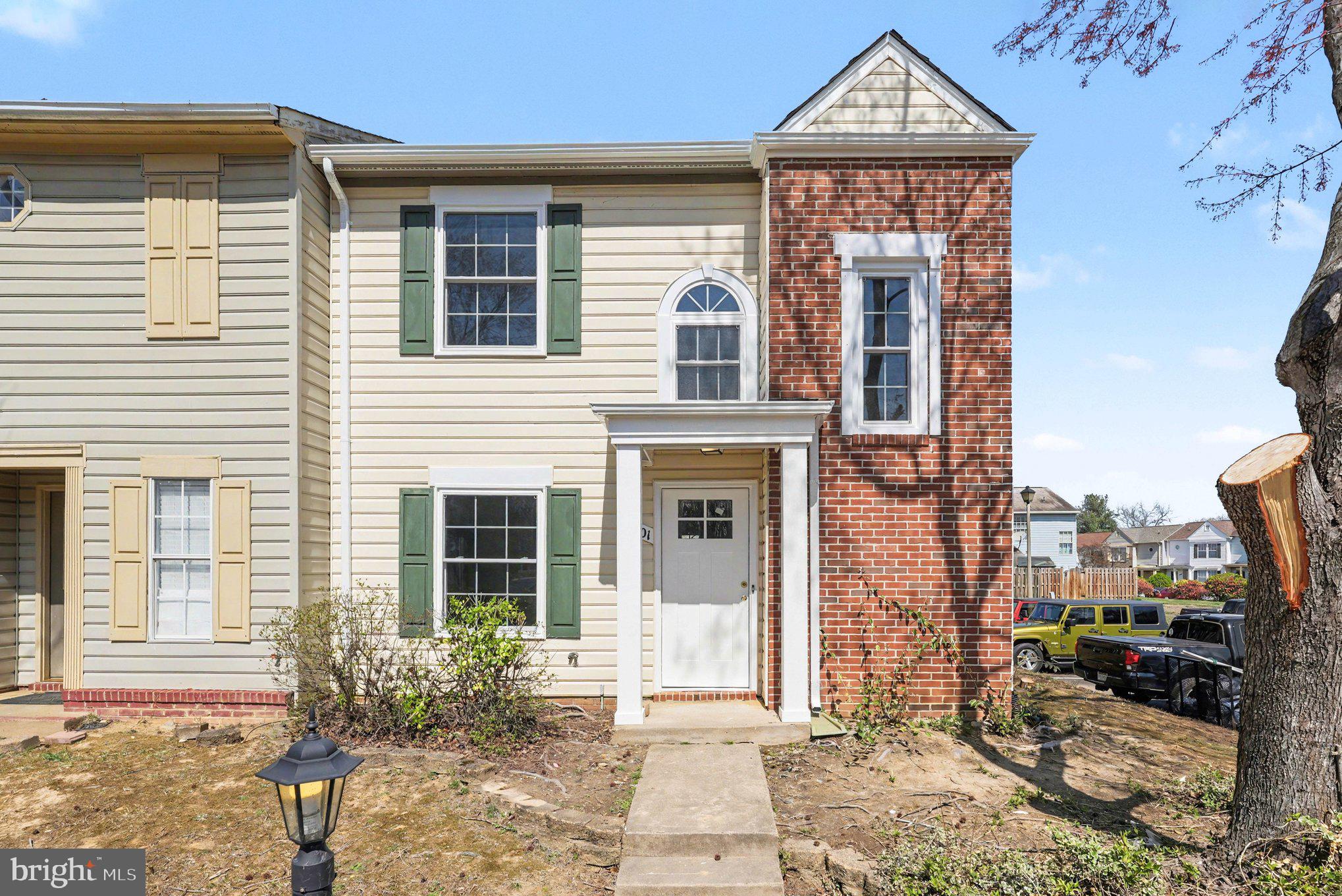 VILLAGES OF SALEM STATION - Residential