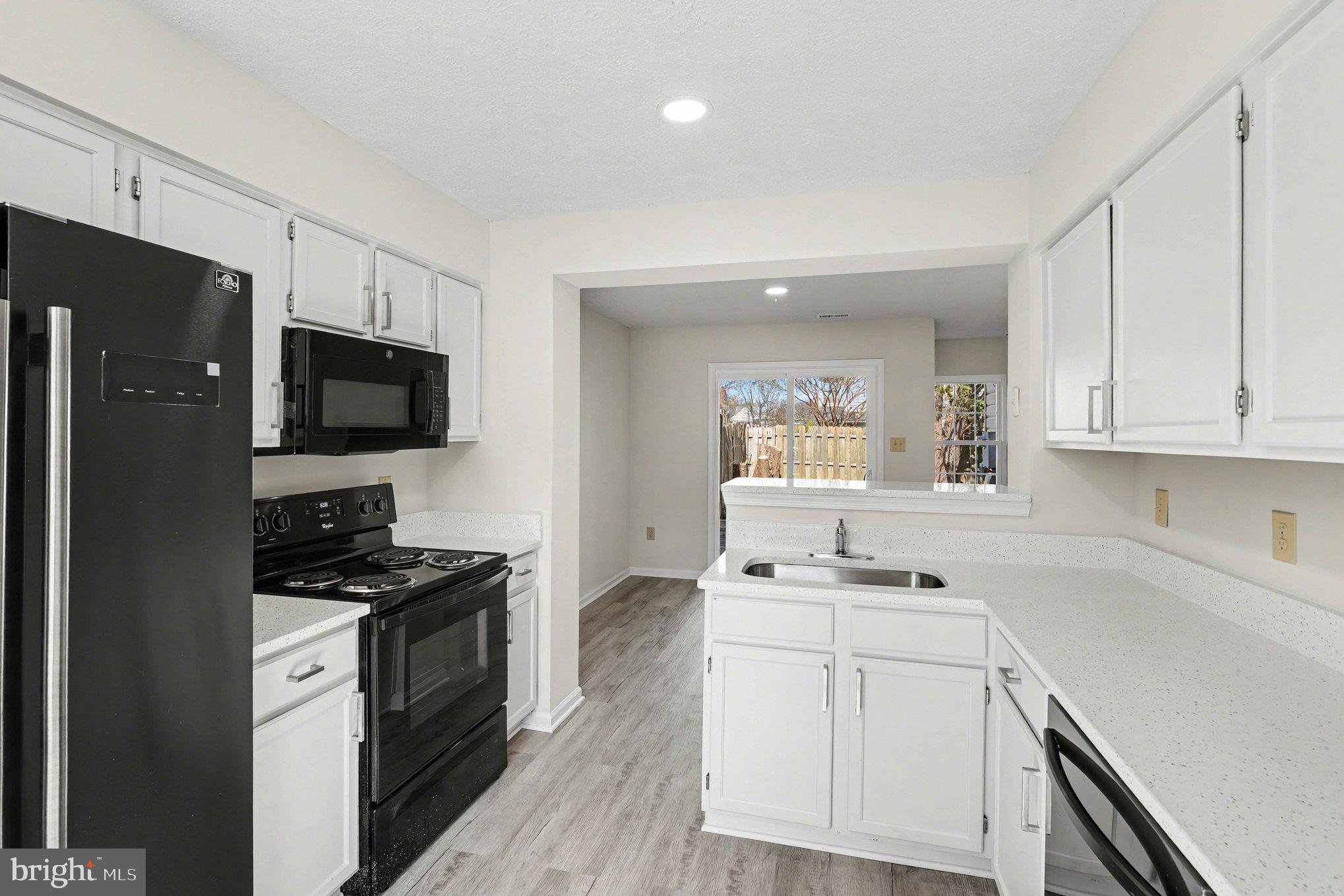 VILLAGES OF SALEM STATION - Residential