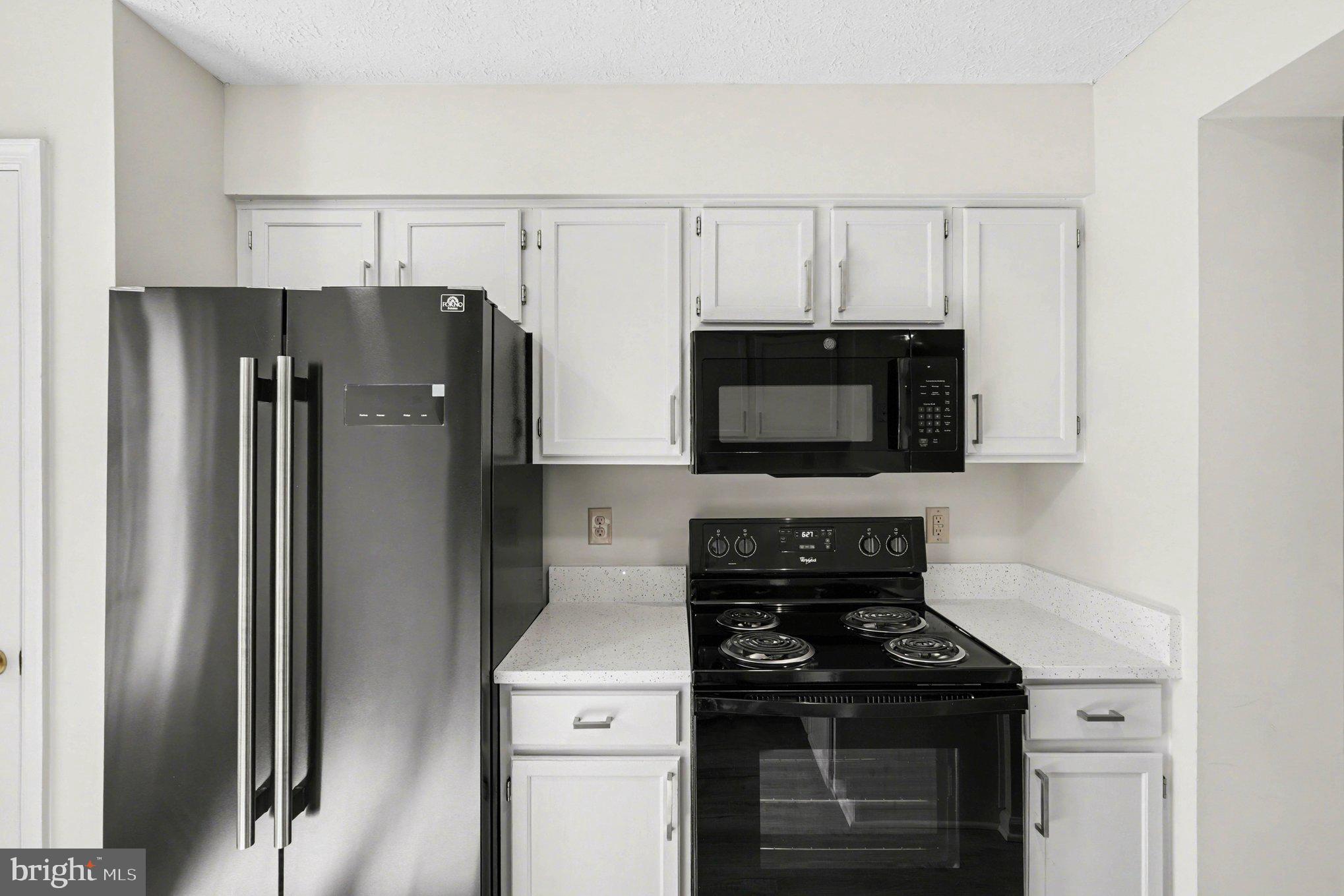 VILLAGES OF SALEM STATION - Residential