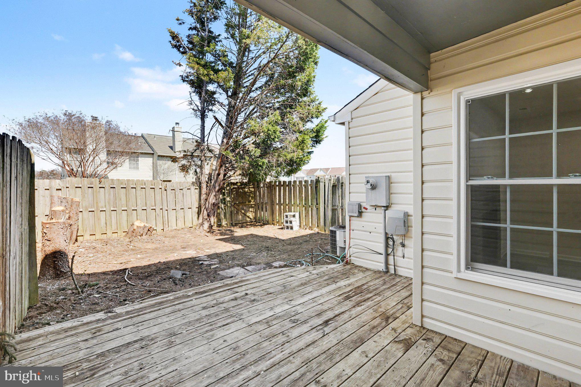 VILLAGES OF SALEM STATION - Residential