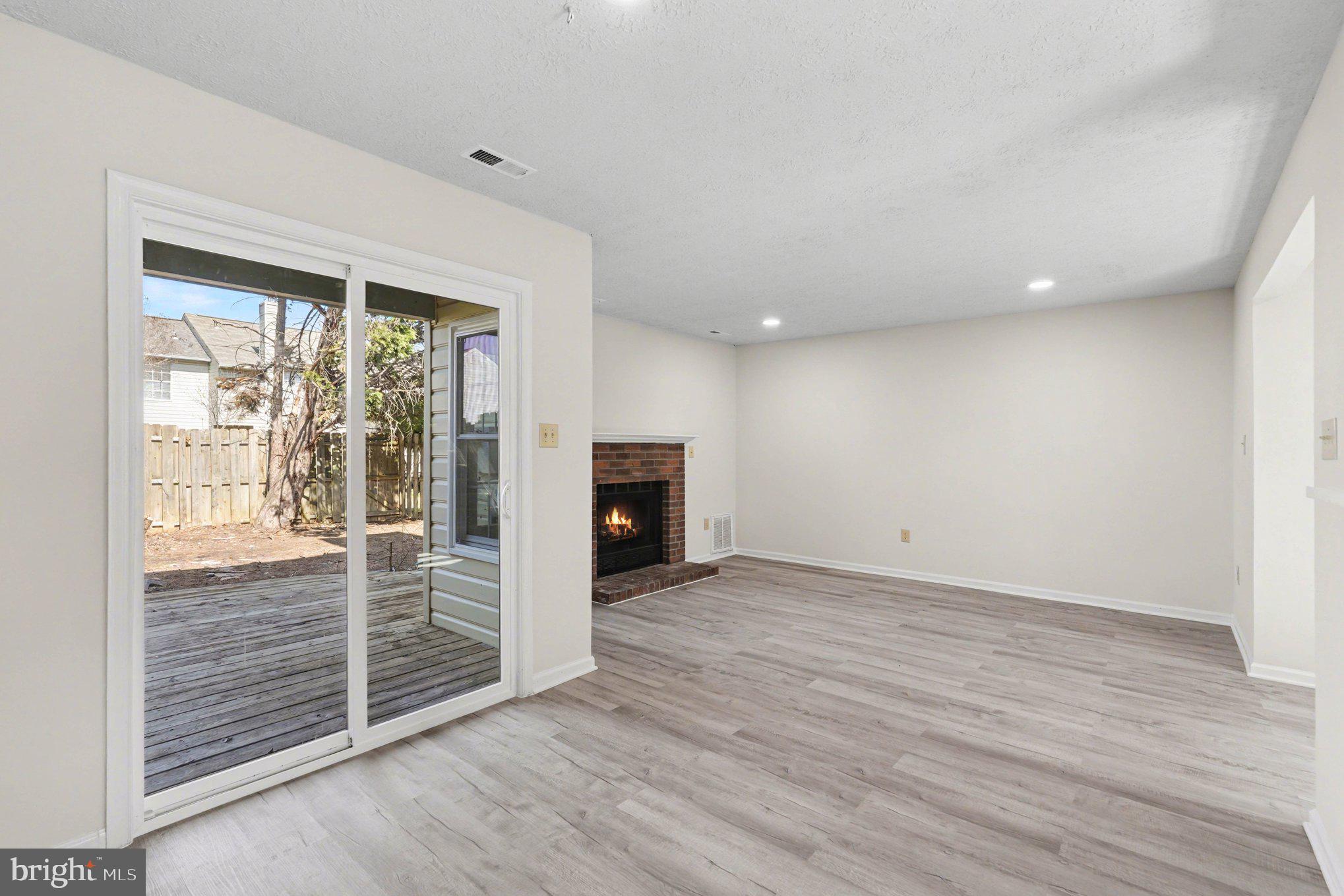 VILLAGES OF SALEM STATION - Residential