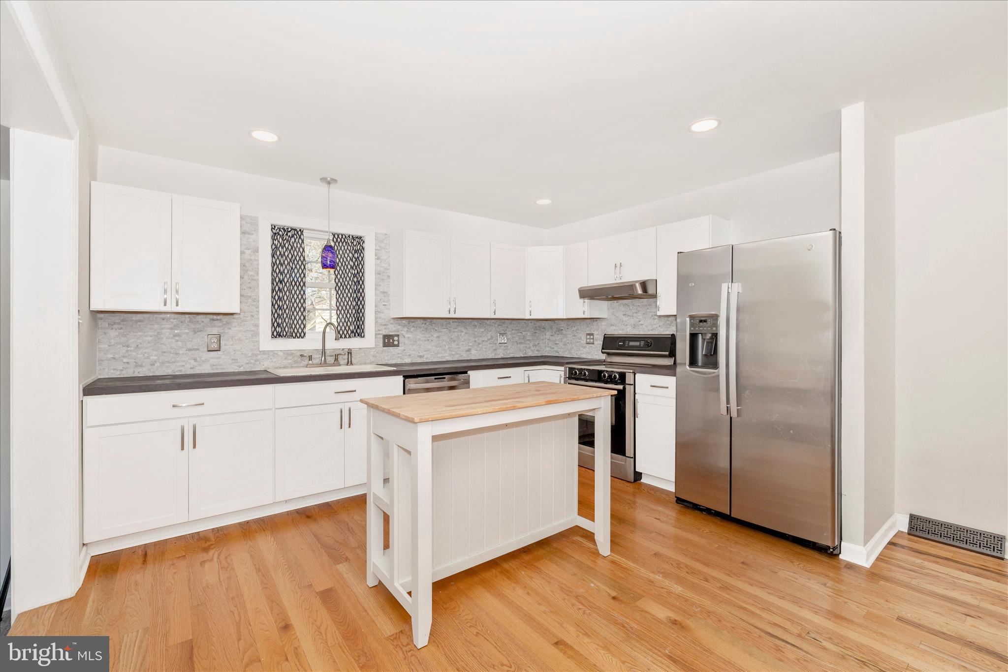 WOODMOOR - Residential