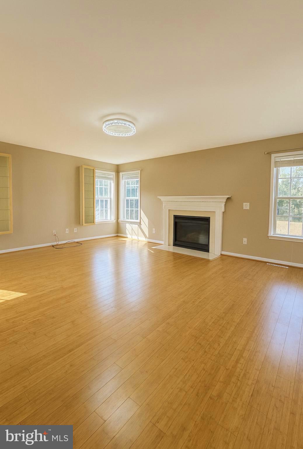 4 WHITE BONNET COURT