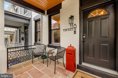 Photo of 118 Todd Place NE, WASHINGTON, DC 20002 (MLS # DCDC2223276)