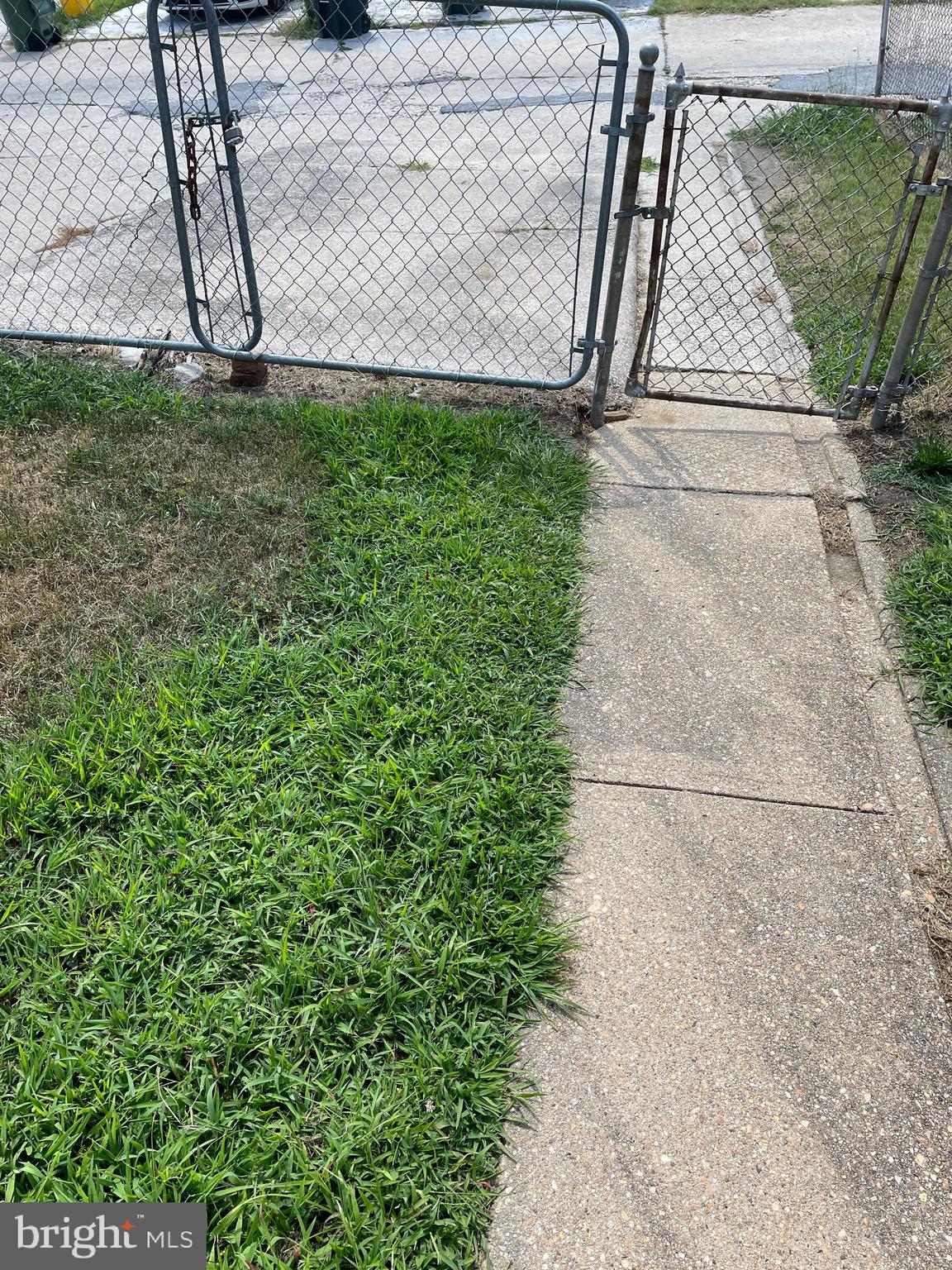 WOODBERRY - Residential Lease