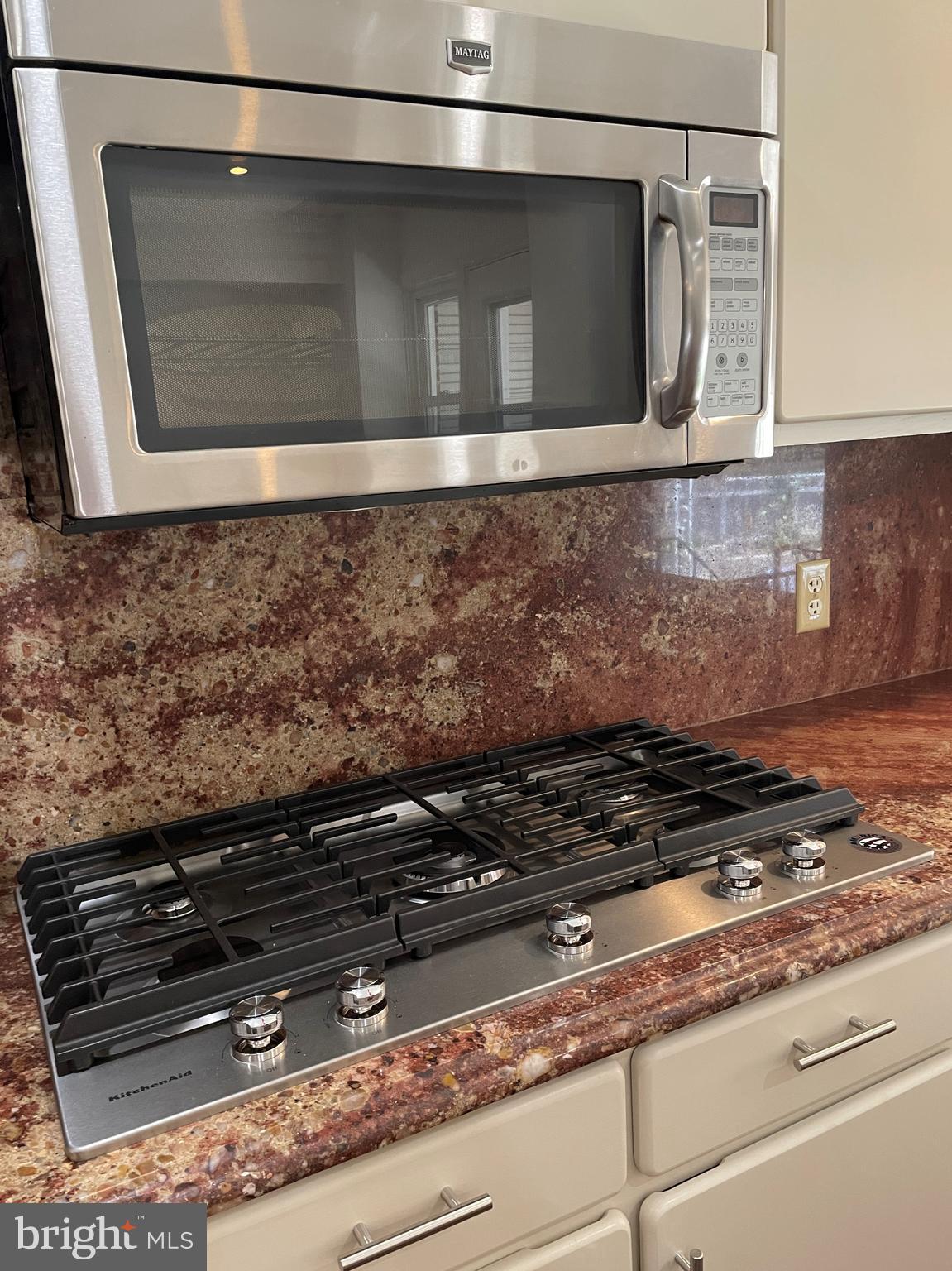 WOODBERRY - Residential Lease