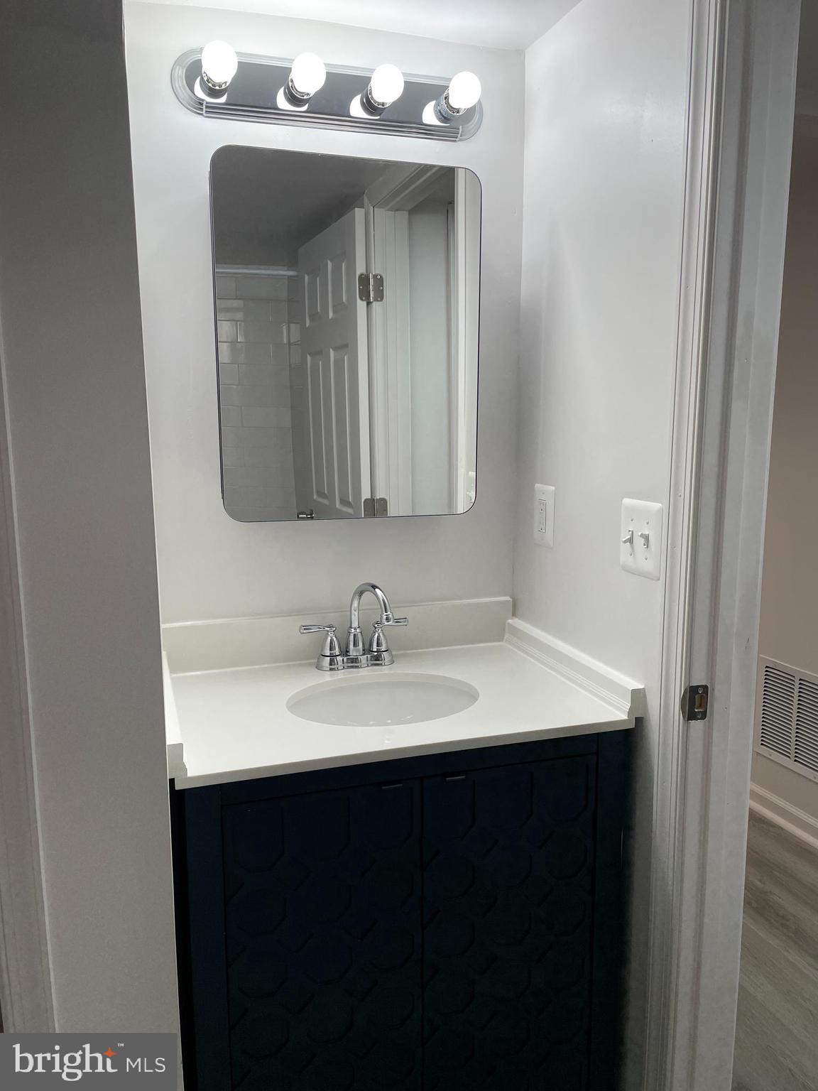 WOODBERRY - Residential Lease