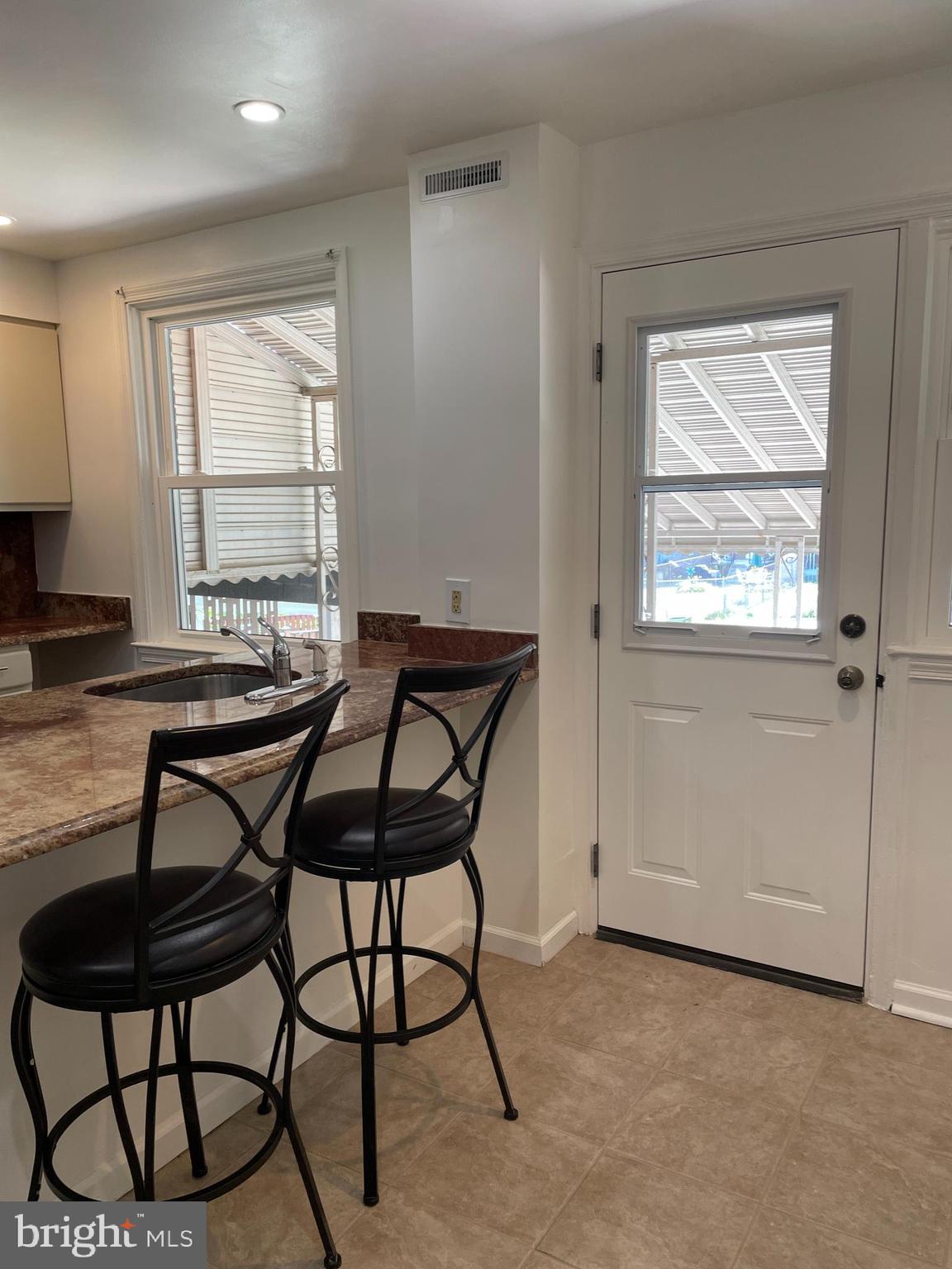 WOODBERRY - Residential Lease