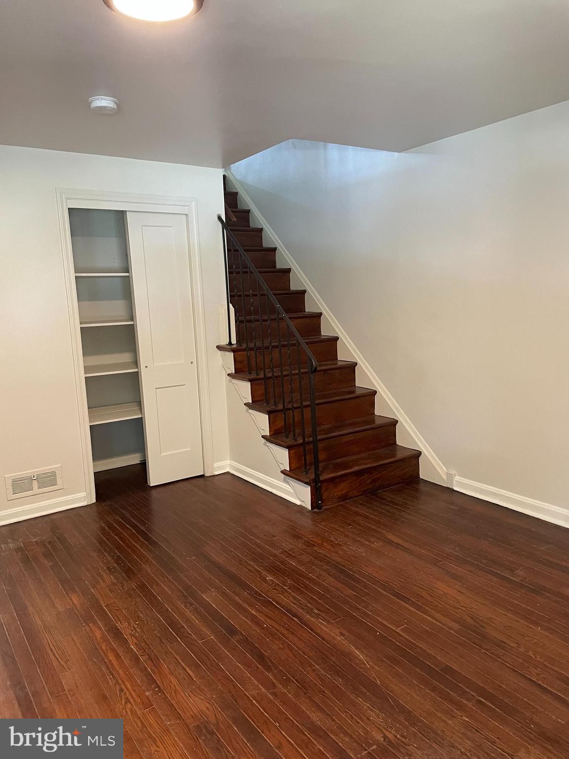 WOODBERRY - Residential Lease