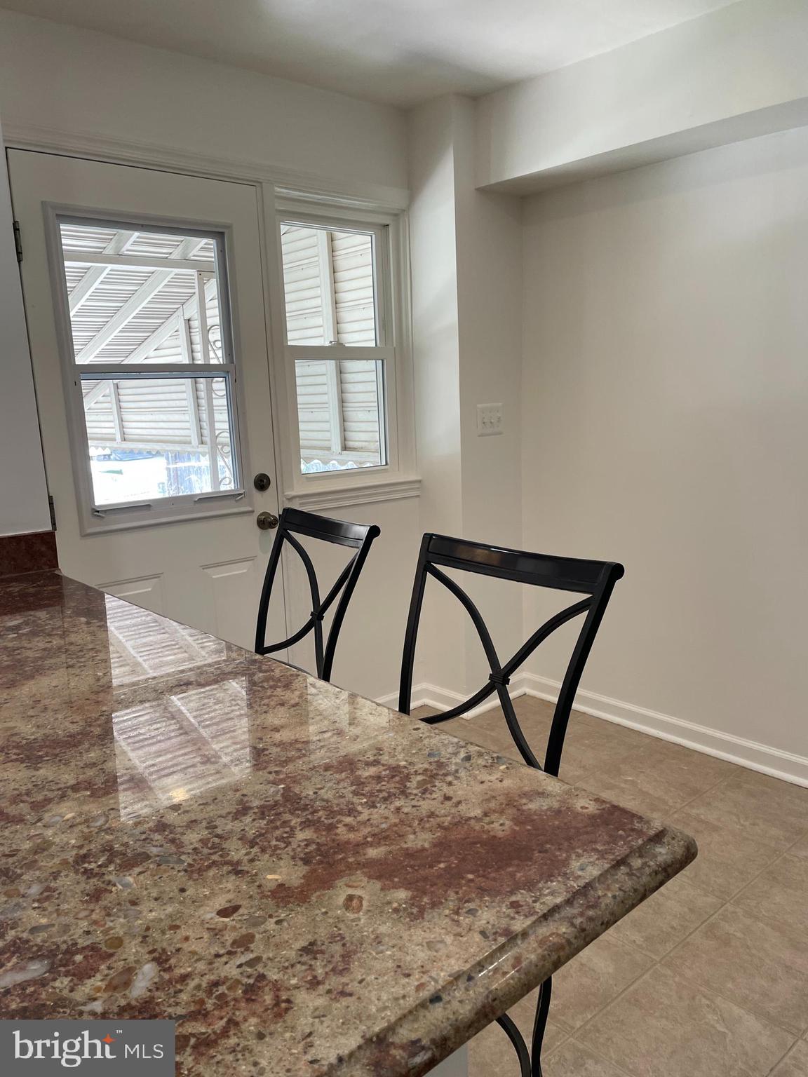 WOODBERRY - Residential Lease