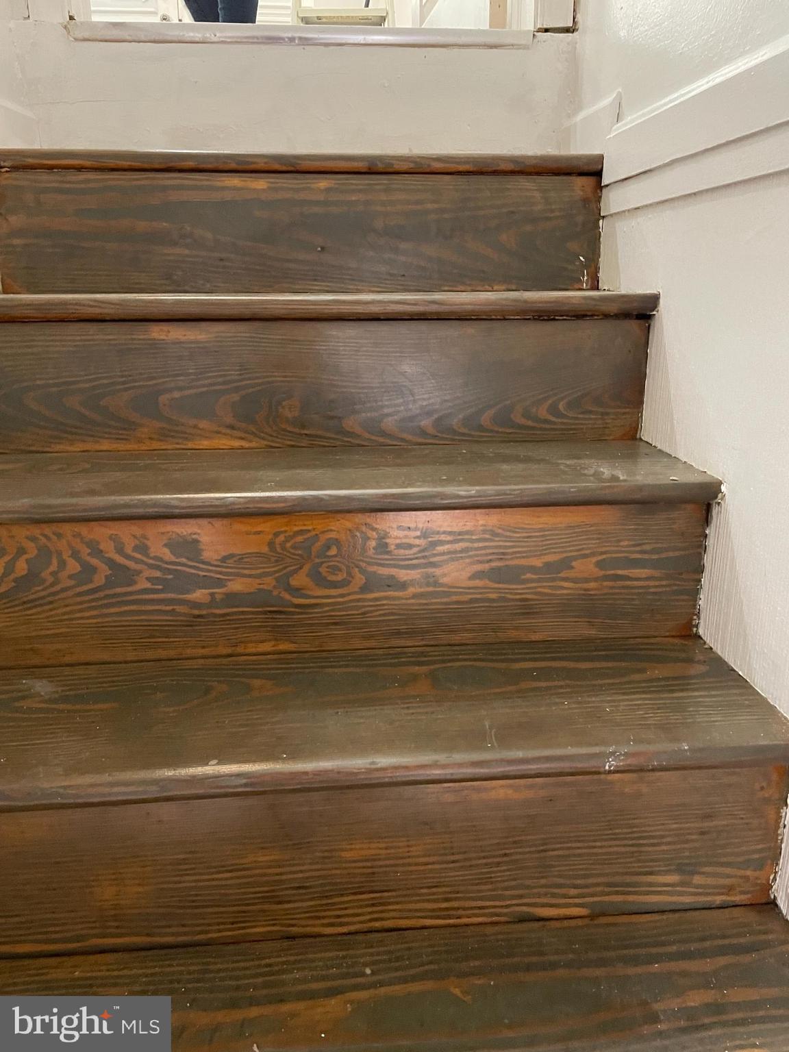 WOODBERRY - Residential Lease