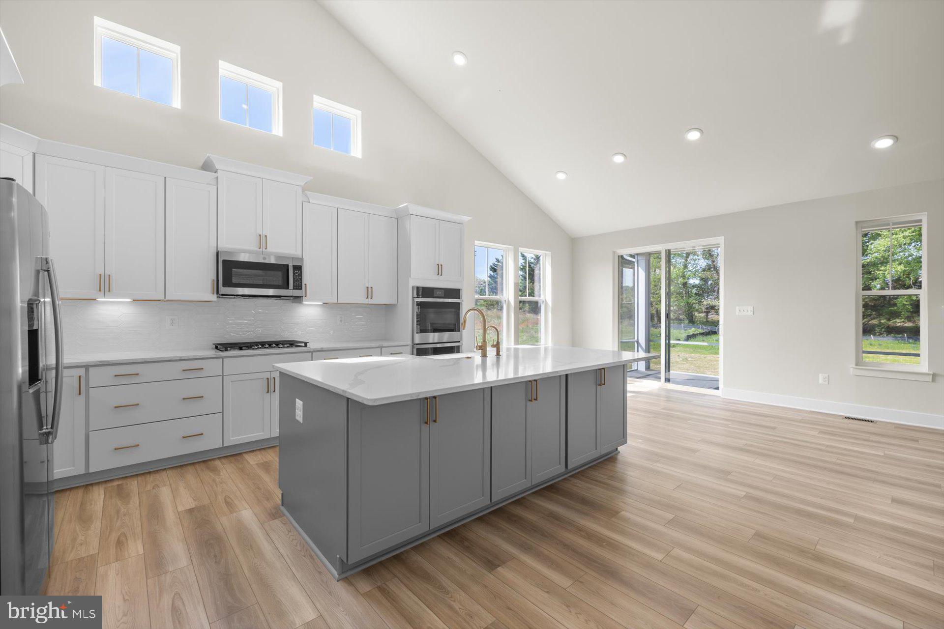 CYPRESS CREEK ESTATES - Residential